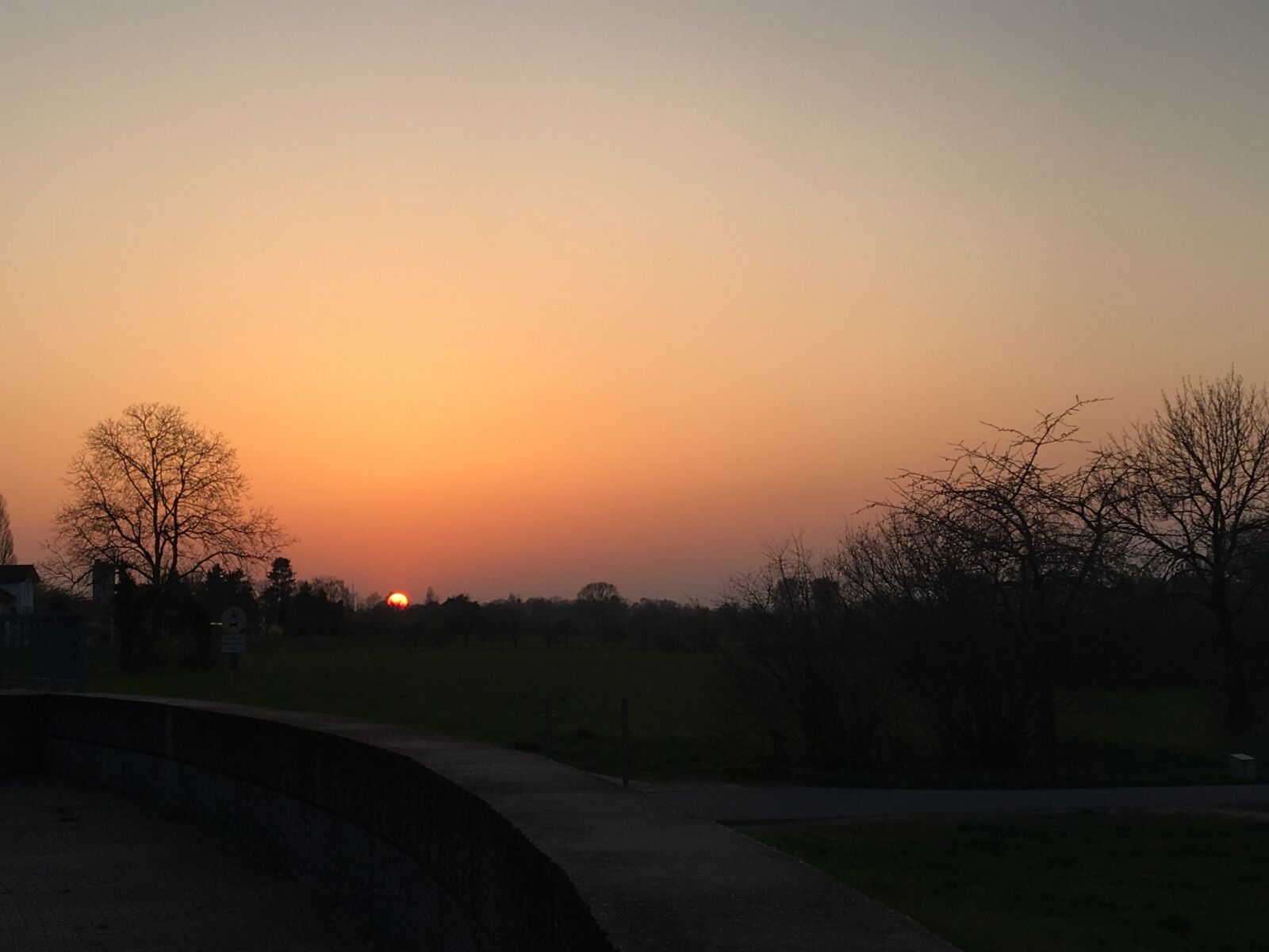 Apple iPhone 6s sample photo. Sunset, sky, scenic photography