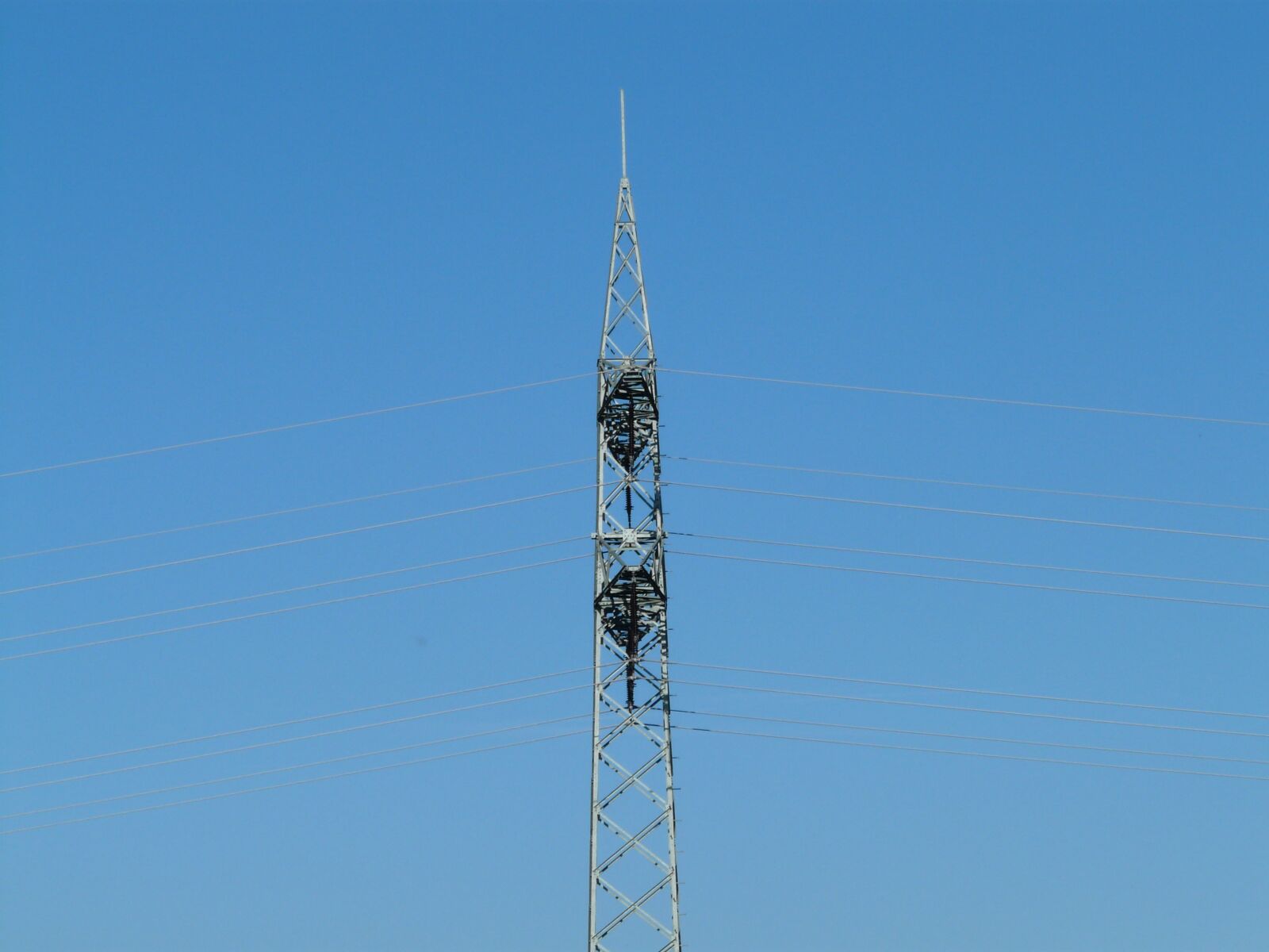 Panasonic DMC-FZ18 sample photo. Strommast, pylon, current photography
