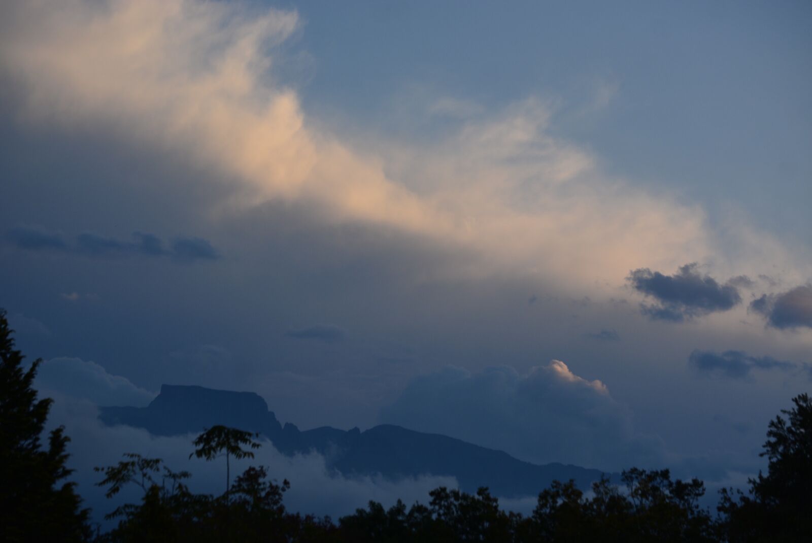 Nikon D5200 sample photo. Landscape, sunset, mountains photography