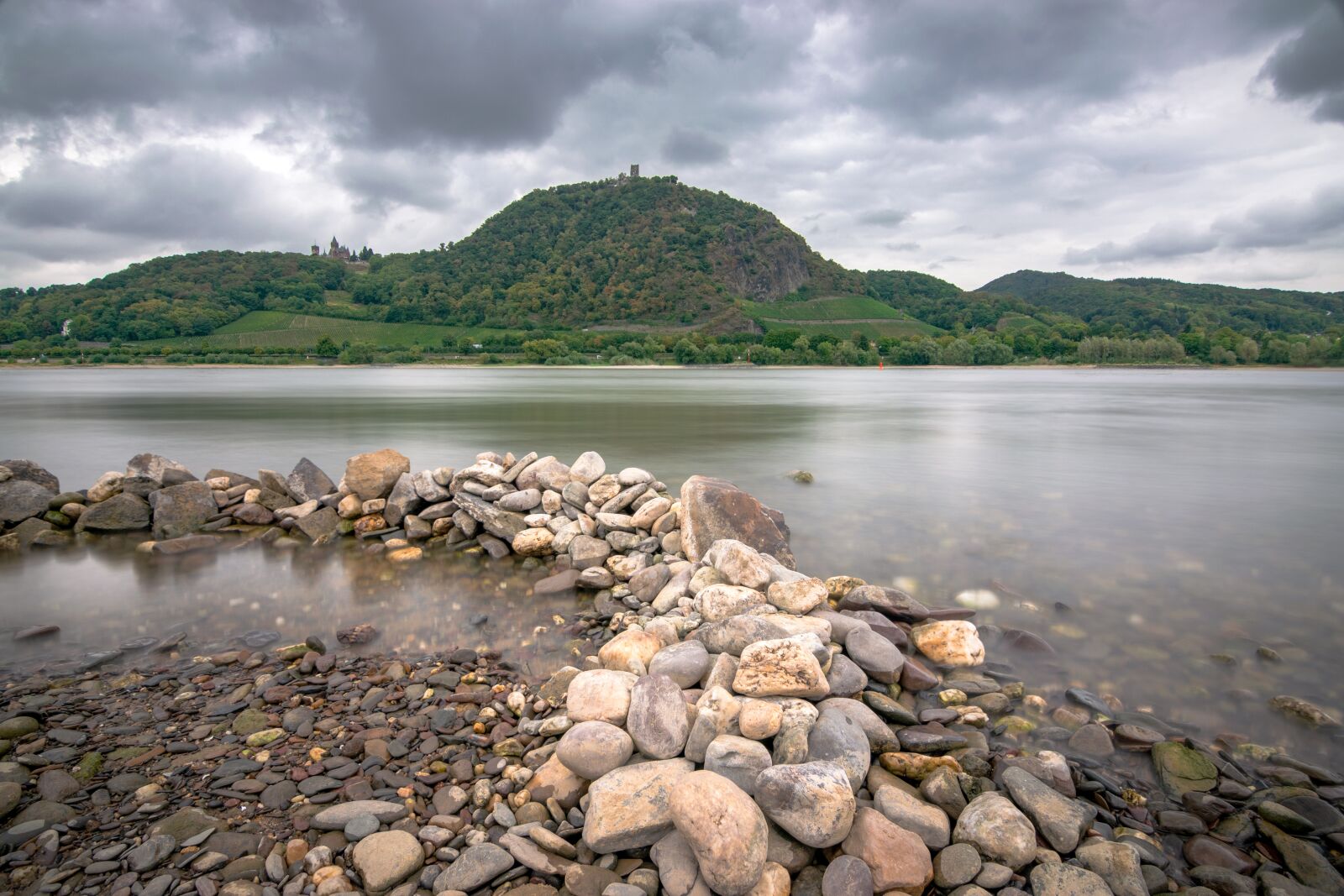 Nikon D5300 sample photo. Rhine, dragon rock, siebengebirge photography