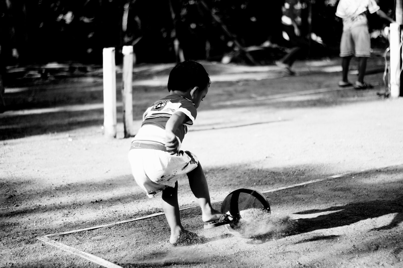 Canon EOS 600D (Rebel EOS T3i / EOS Kiss X5) + Canon EF 50mm F1.8 II sample photo. People, indonesia, outdoor photography