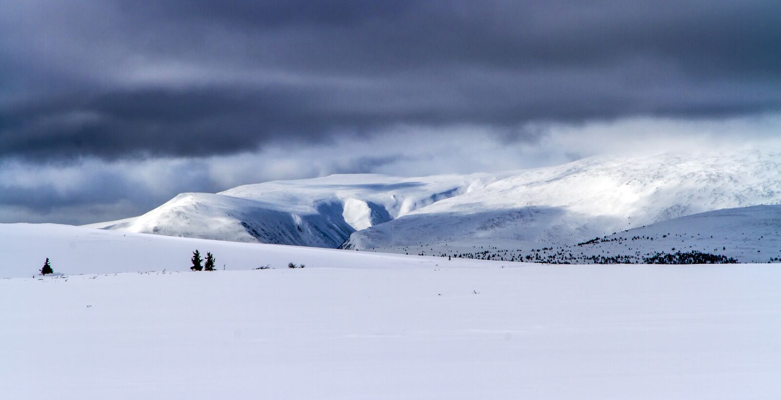 Canon EOS 7D sample photo. Winter, snow, mountain photography