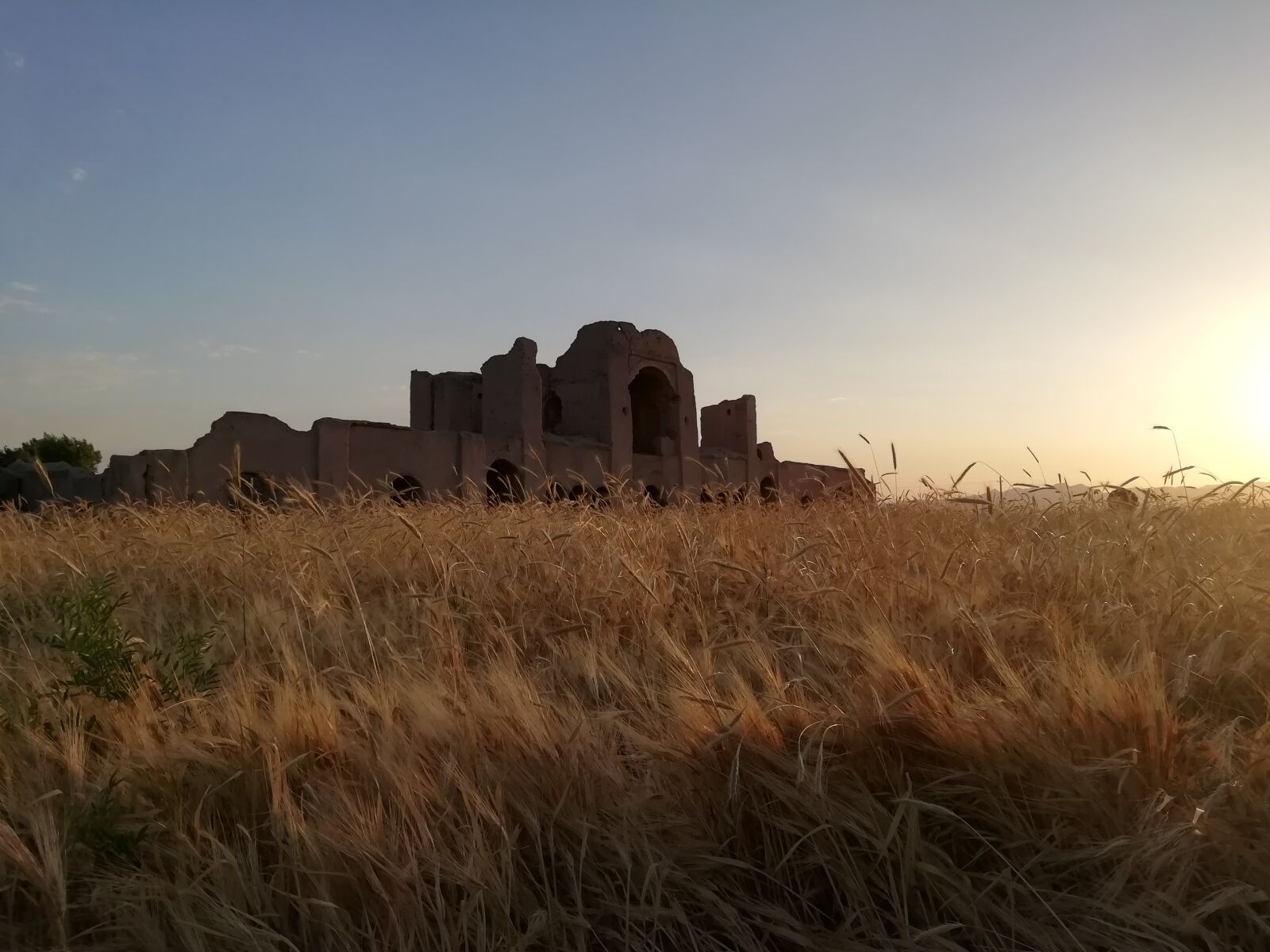 HUAWEI Y9 2018 sample photo. Iran, castle, mahak photography