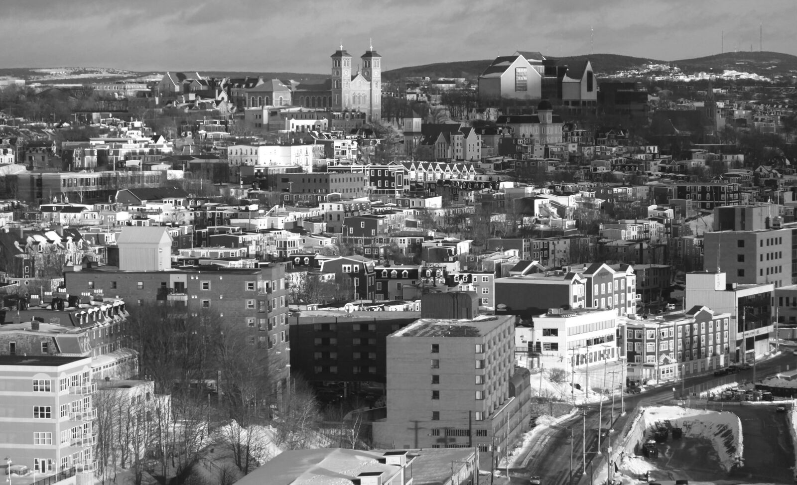 Canon EOS 500D (EOS Rebel T1i / EOS Kiss X3) sample photo. Buildings, city, cityscape, town photography