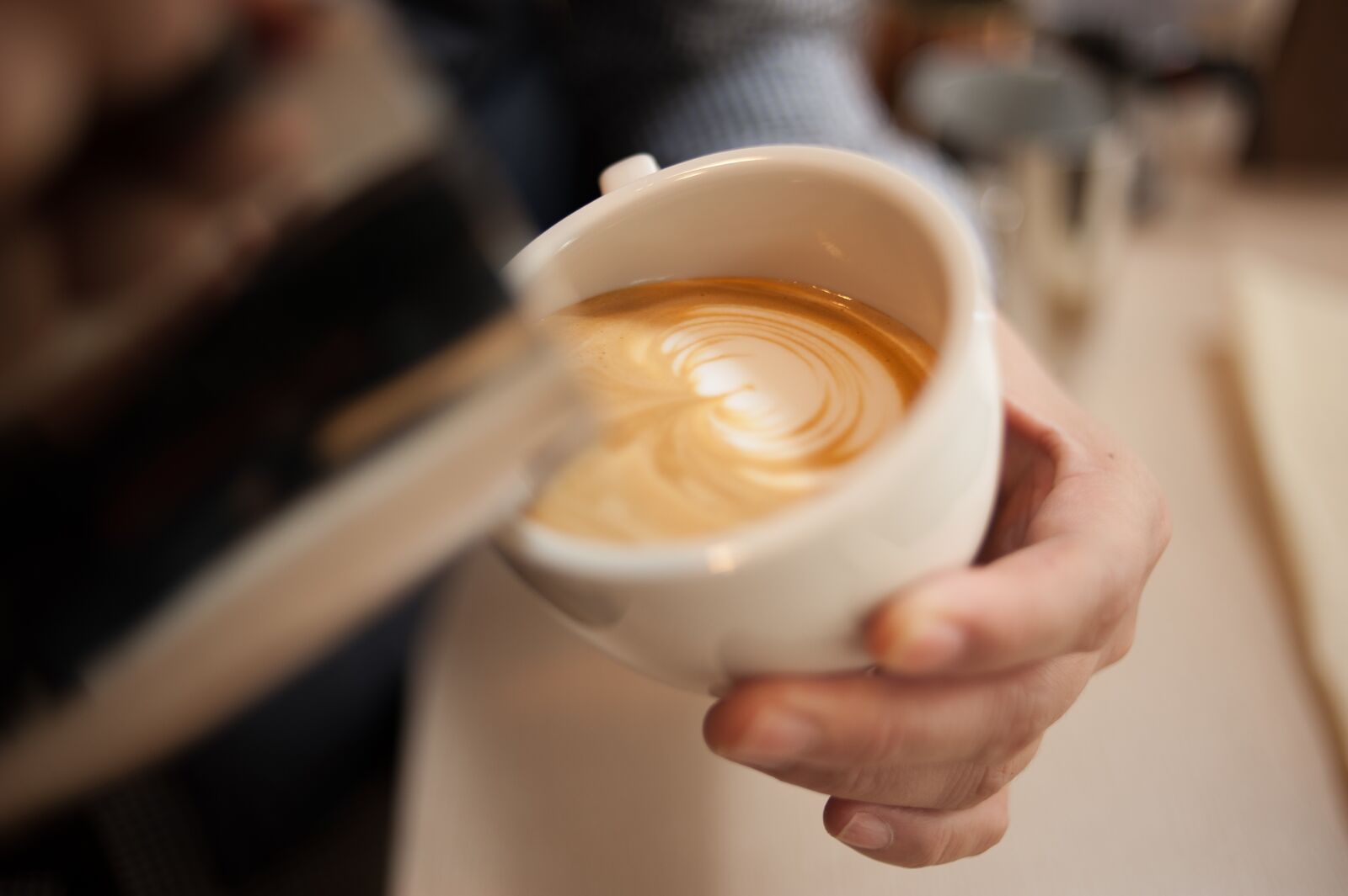 Nikon D700 sample photo. Coffee, latte, latteart photography