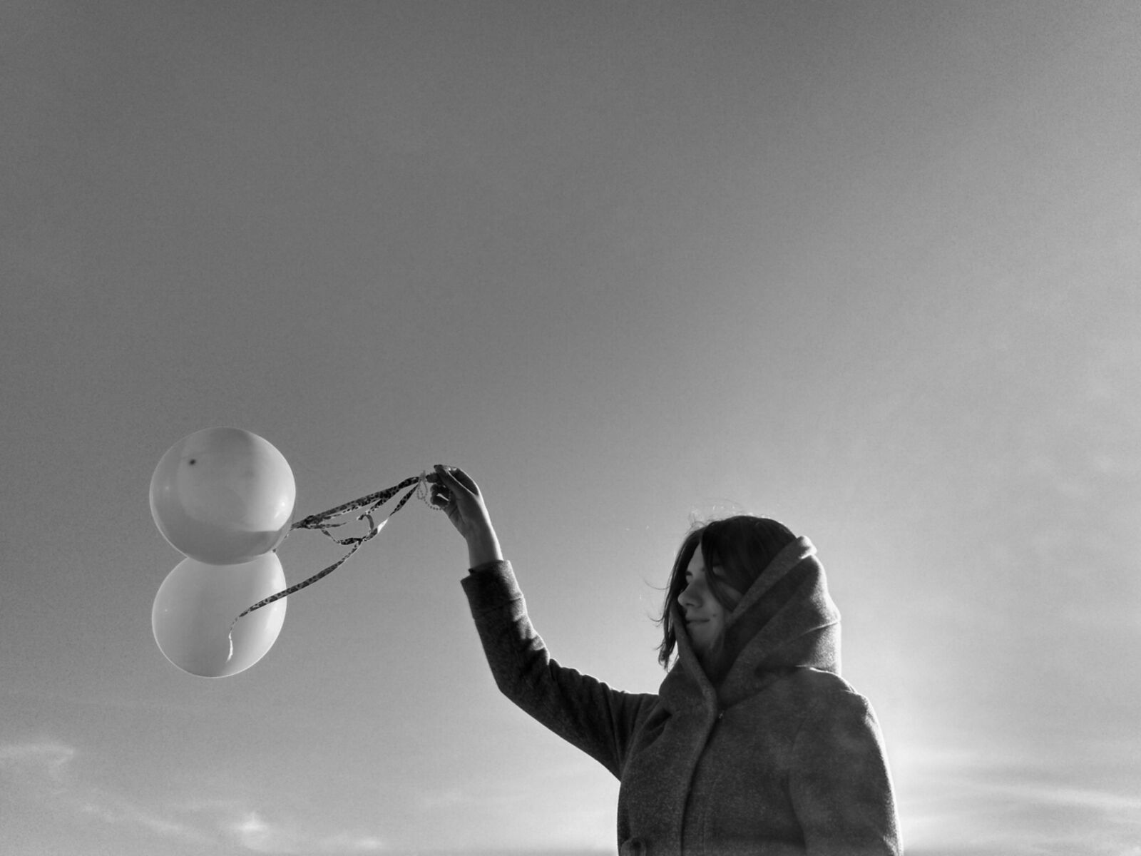 Xiaomi Redmi 3S sample photo. Girl, bw, minimalism photography