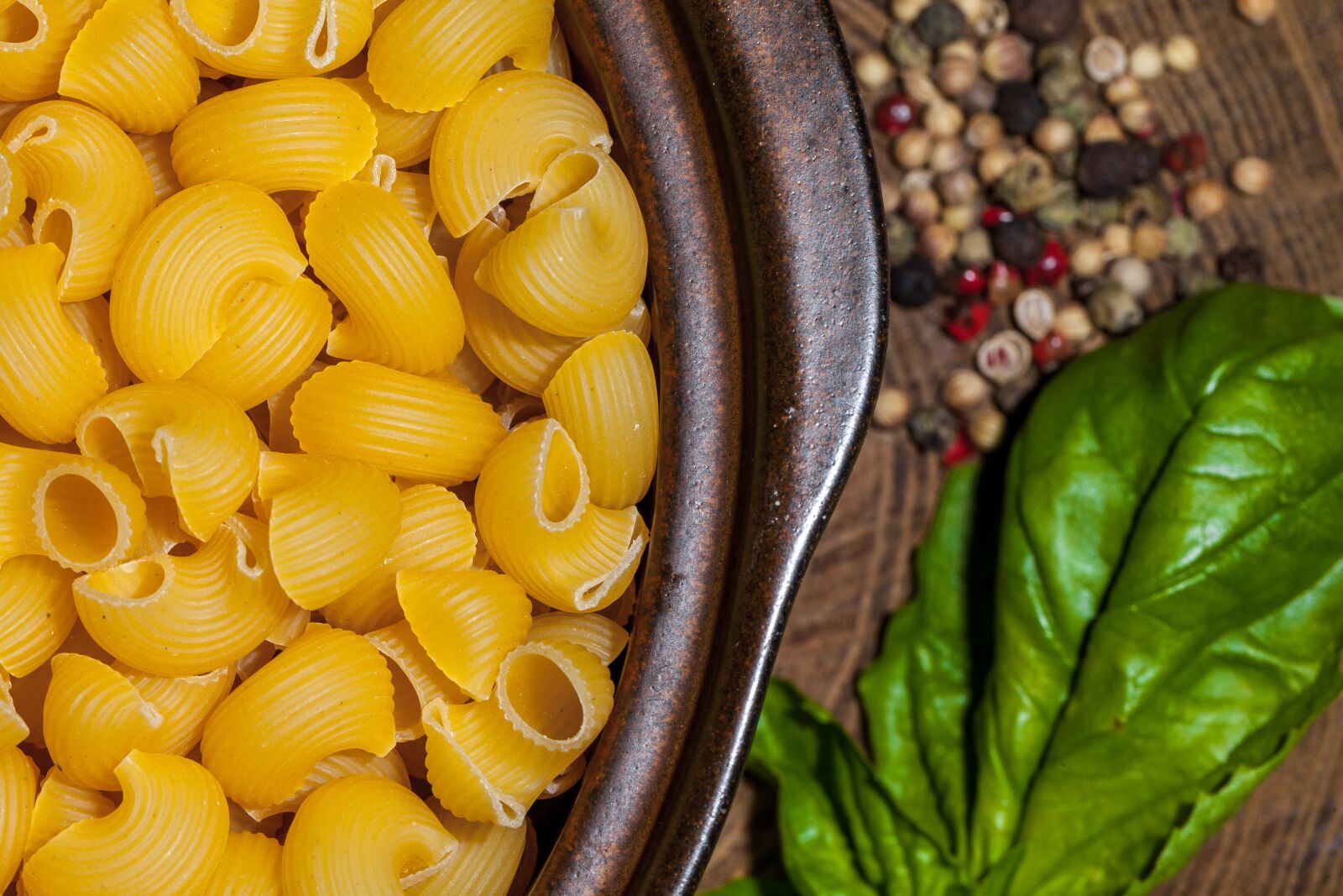 Canon EF 100mm F2.8L Macro IS USM sample photo. Food, pasta, italian photography