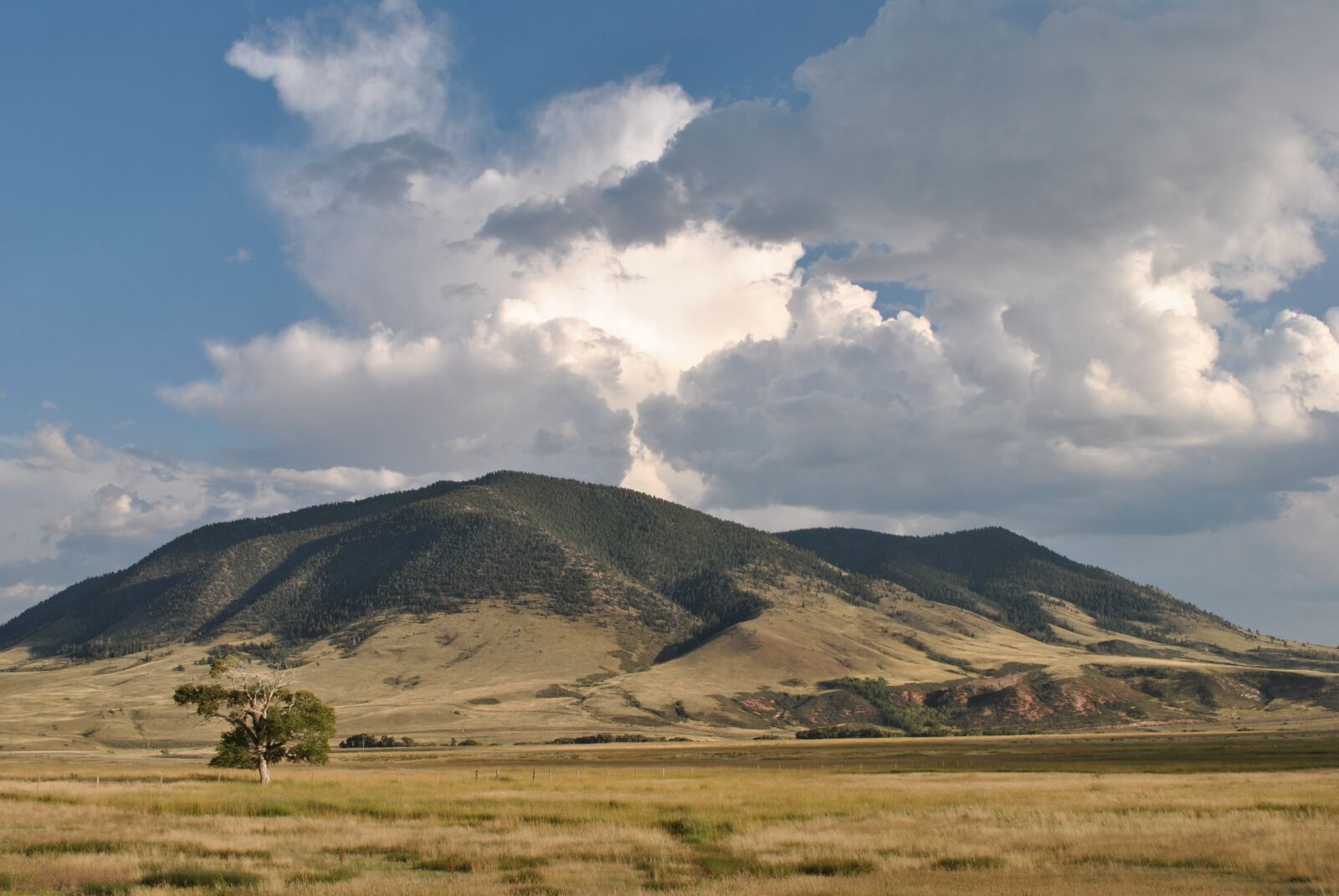Nikon D3000 sample photo. Mountain, landscape, sky photography