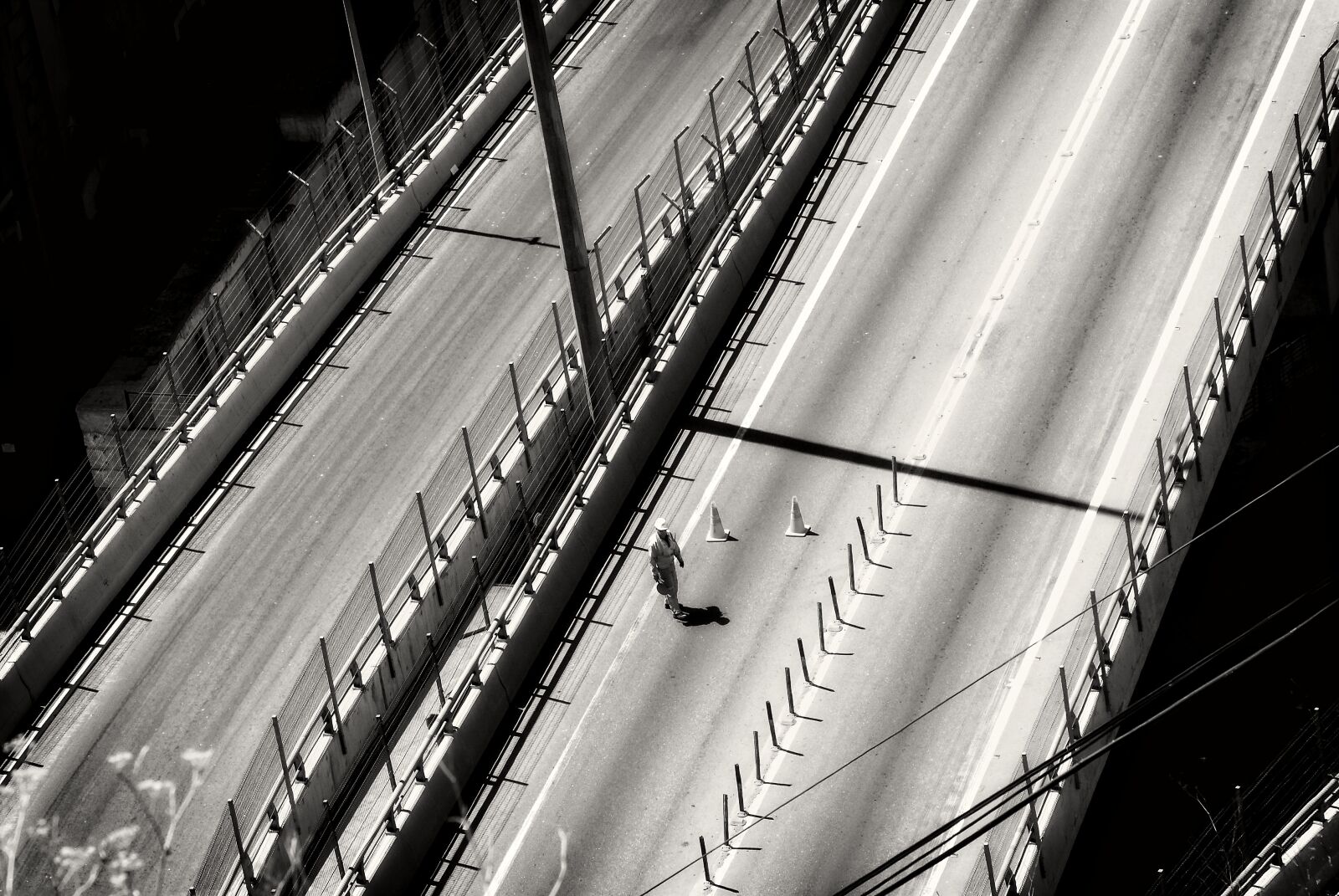 Nikon D200 sample photo. Viaduct, black and white photography