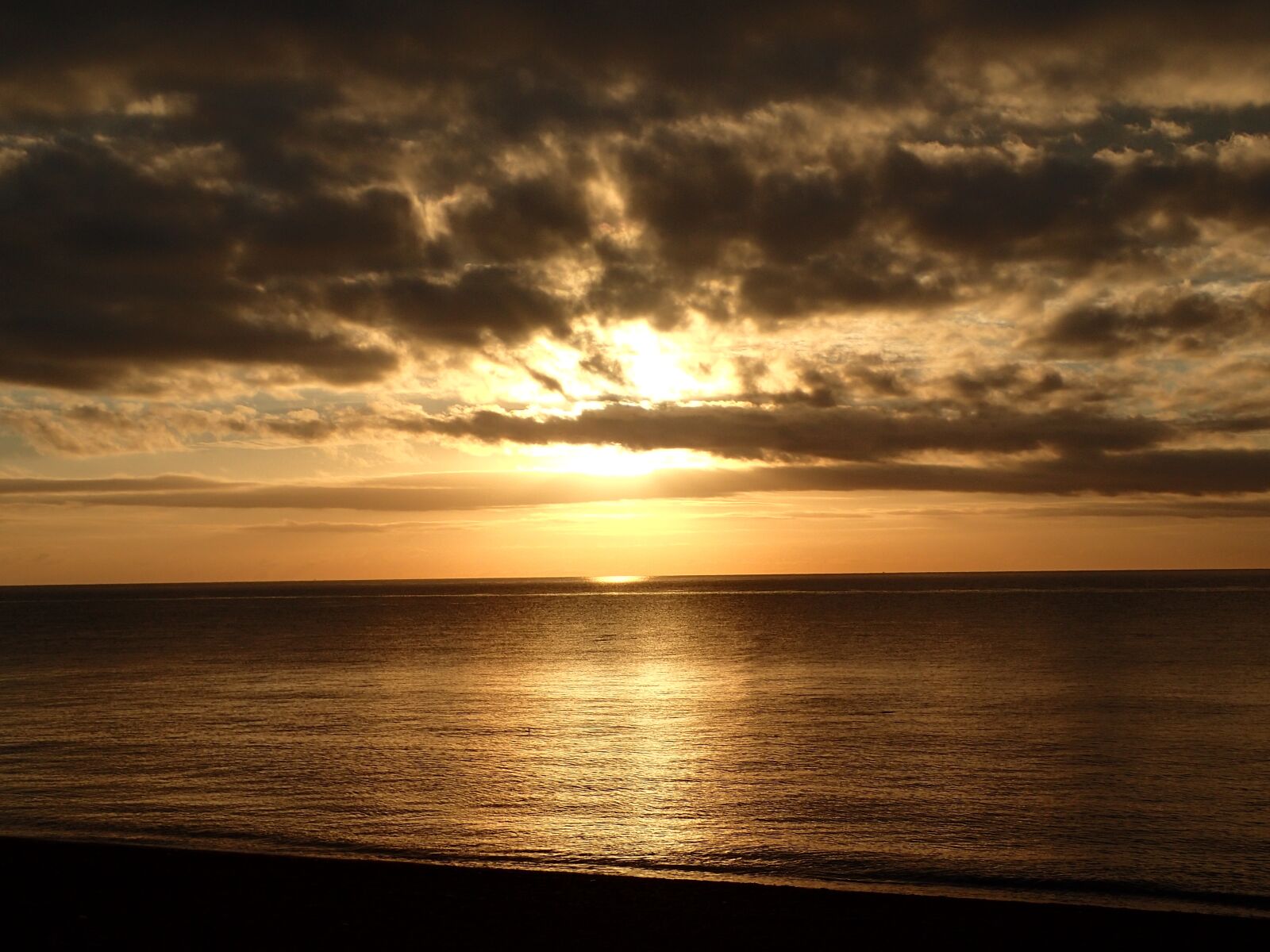 Olympus TG-3 sample photo. Sunset, devon, sea photography