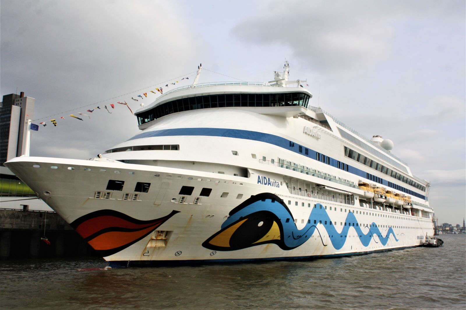 Canon EOS 1000D (EOS Digital Rebel XS / EOS Kiss F) sample photo. Aida, cruise ship, aida photography