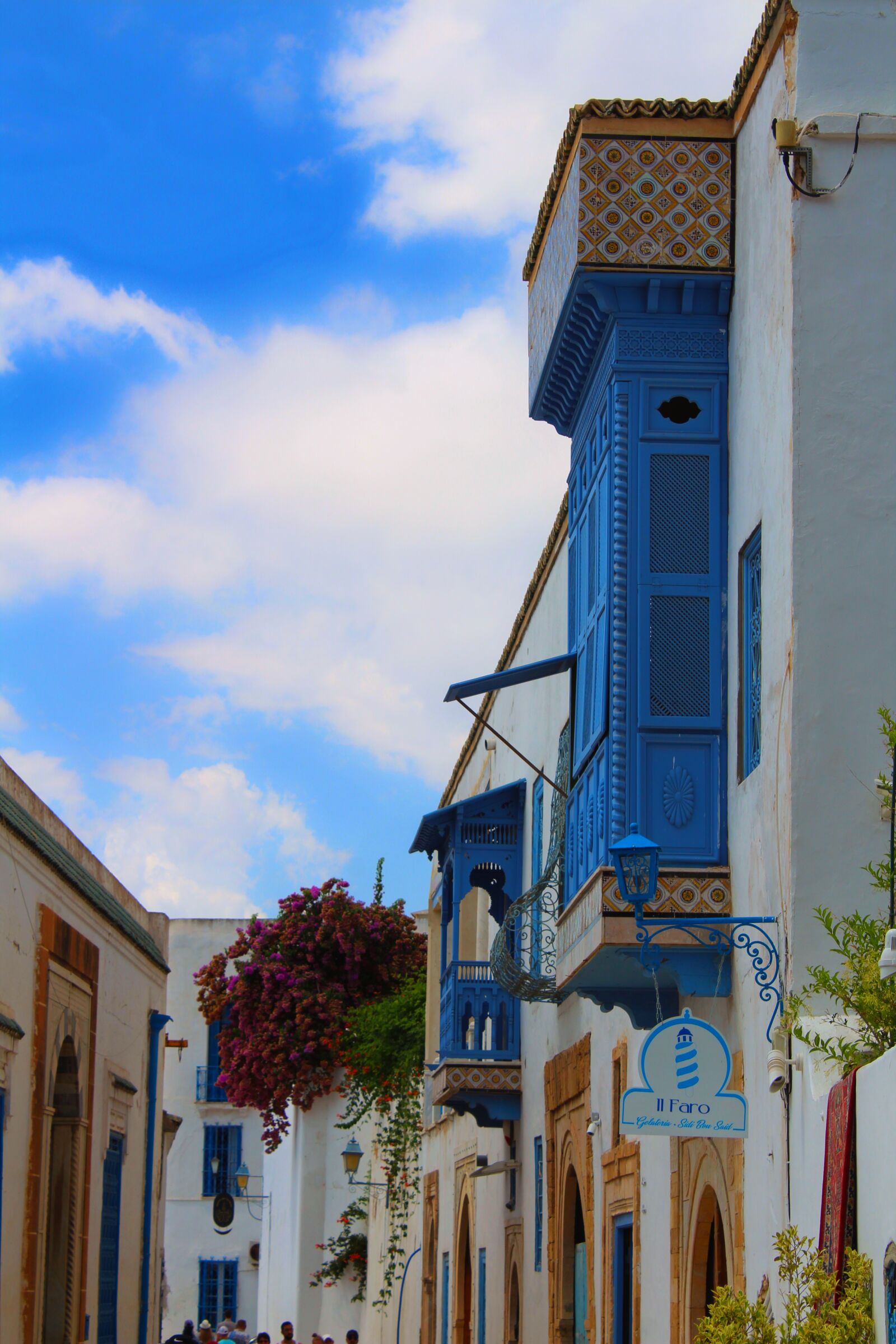 Canon EOS 1300D (EOS Rebel T6 / EOS Kiss X80) sample photo. Tunis, sidi bou said photography