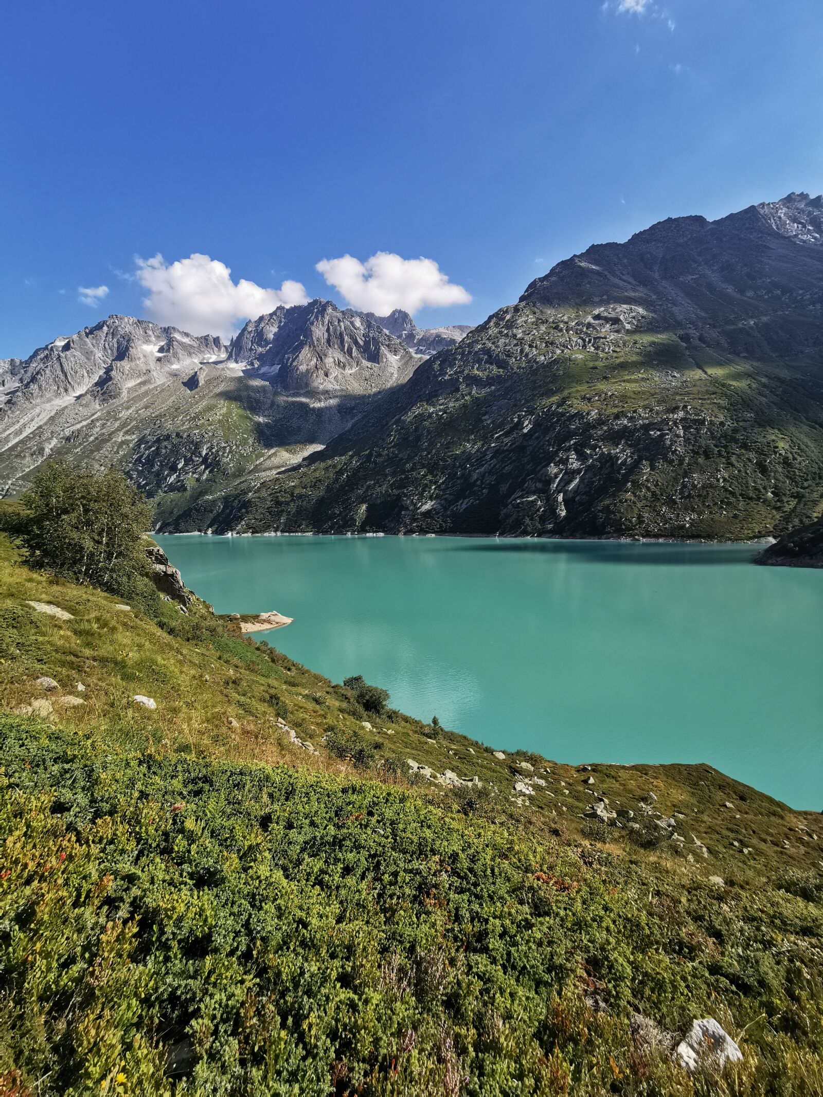 HUAWEI VOG-L29 sample photo. Landscape, lake, sea photography