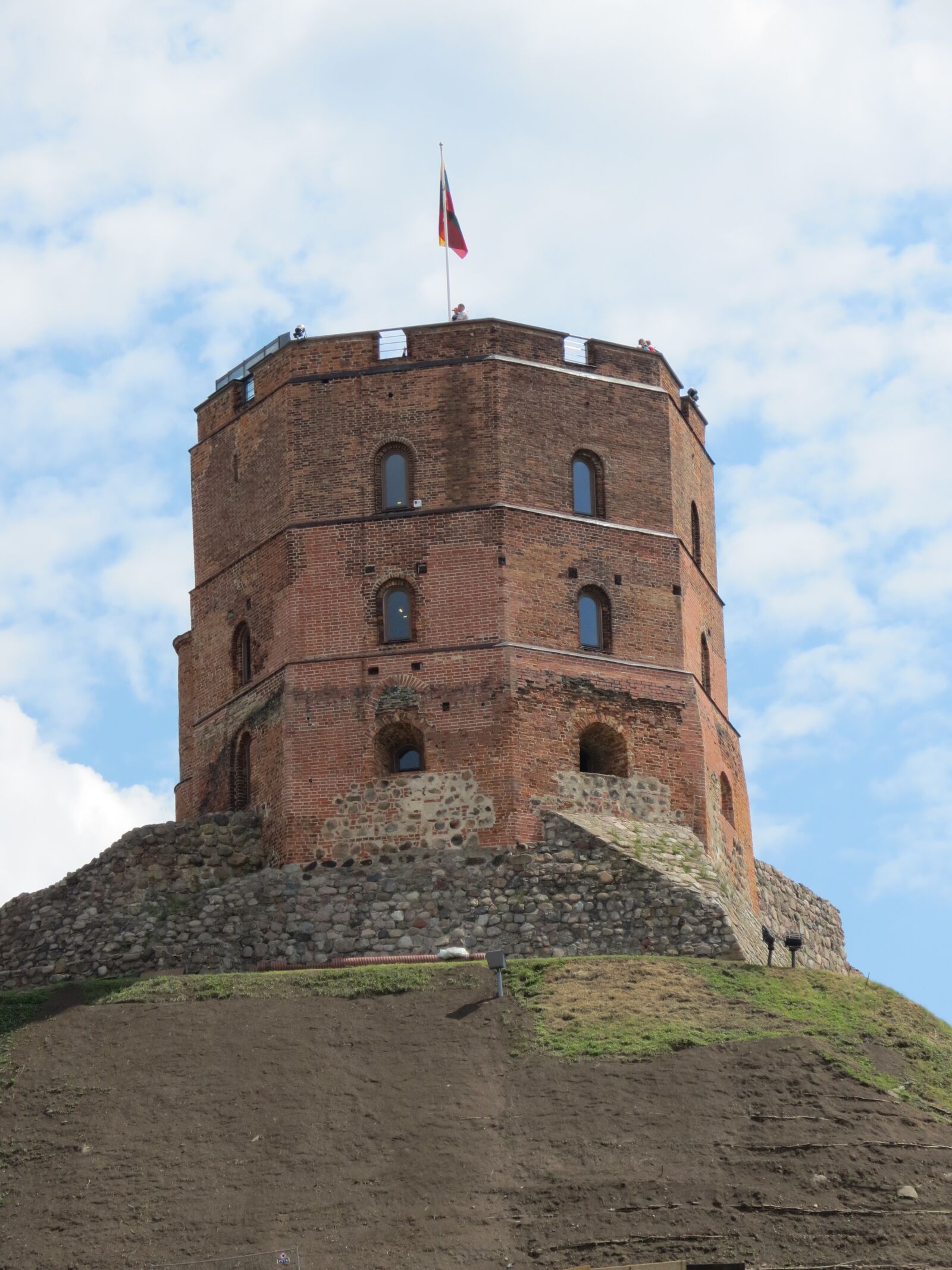 Canon PowerShot SX40 HS sample photo. Tower, lithuania, vilnius photography