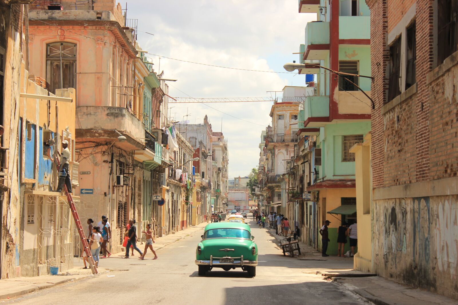 Canon EOS 600D (Rebel EOS T3i / EOS Kiss X5) sample photo. Cuba, travel, car photography