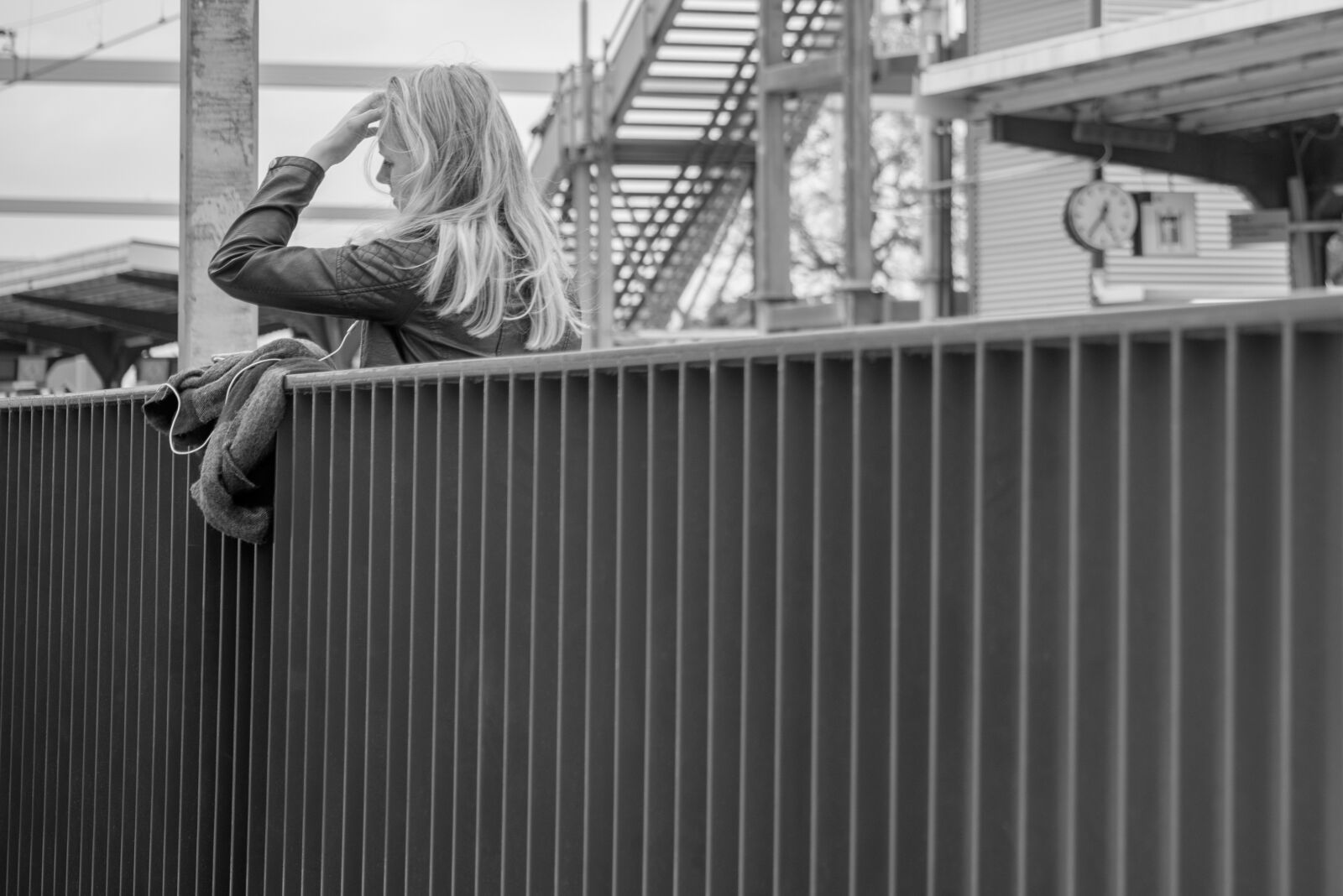 Nikon D600 sample photo. Woman, black and white photography