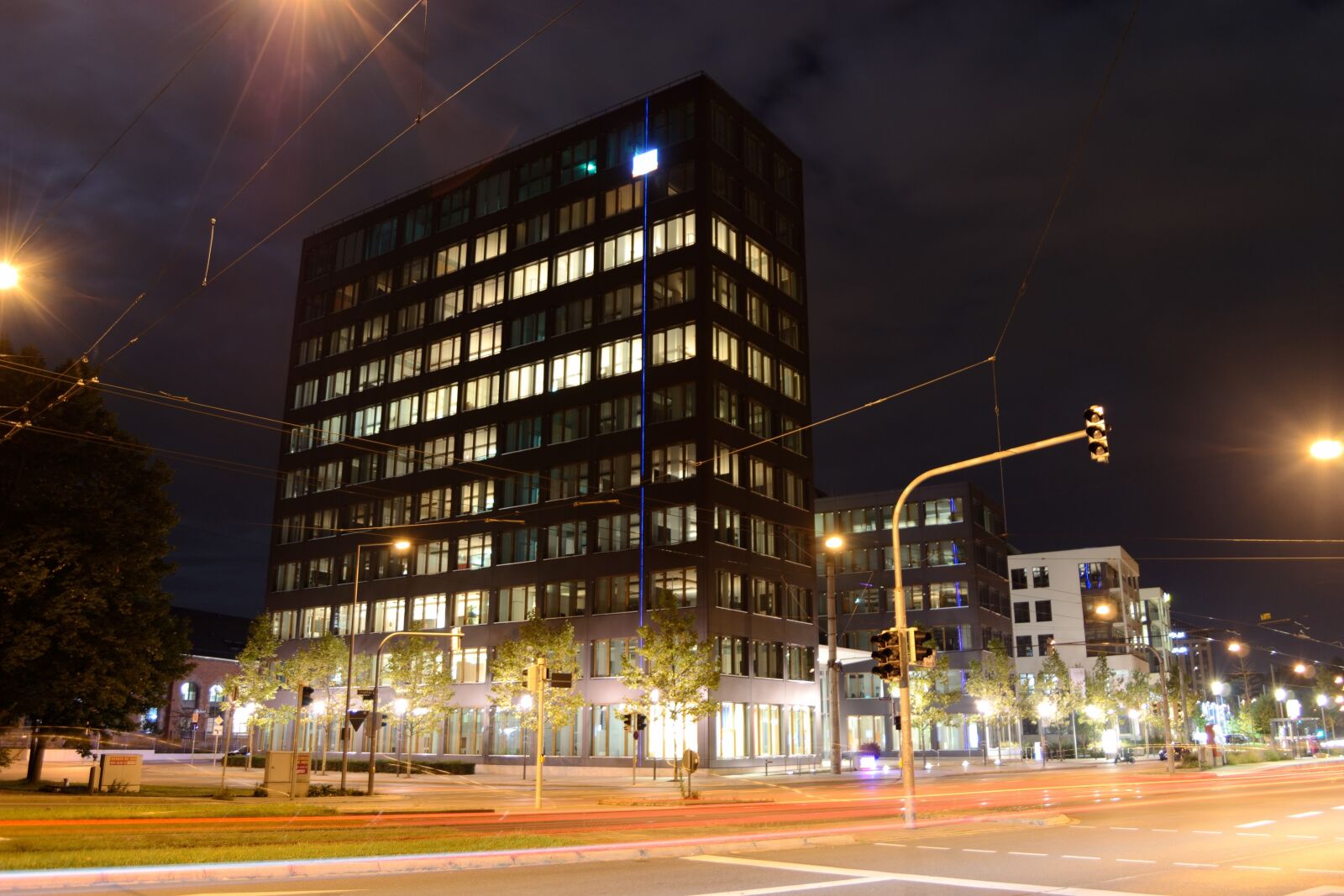 Nikon D3100 sample photo. City, architecture, dusk photography