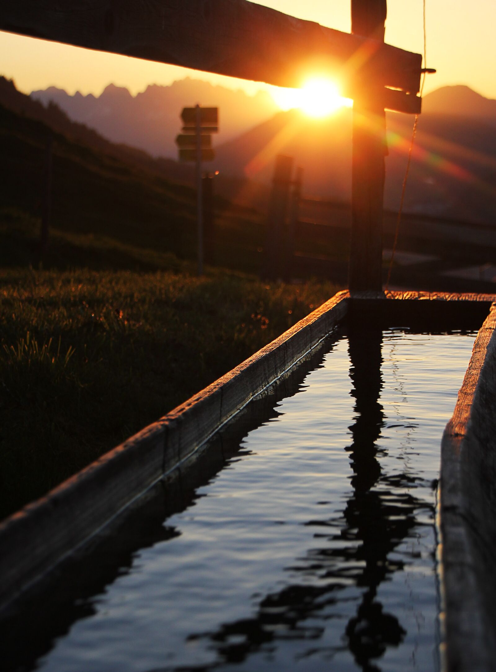 Canon EOS 550D (EOS Rebel T2i / EOS Kiss X4) sample photo. Sunset, austria, mountains photography