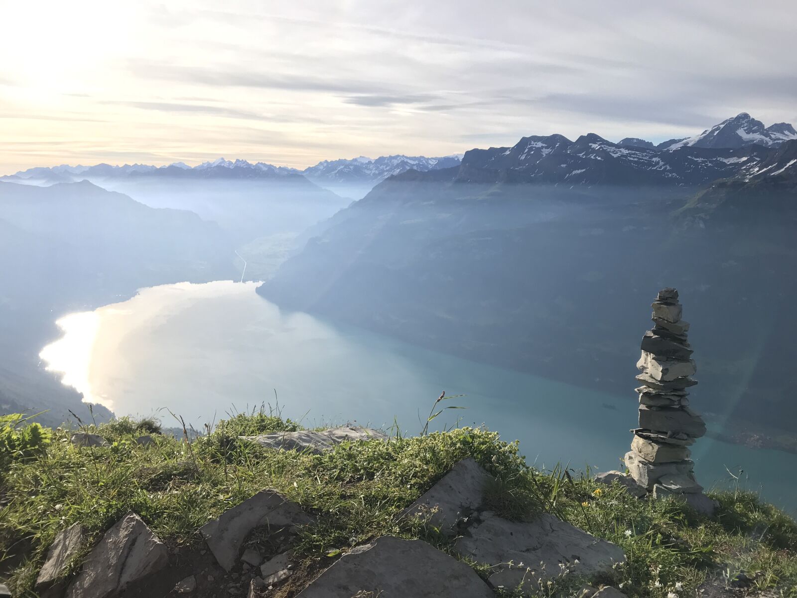 iPhone 7 back camera 3.99mm f/1.8 sample photo. Lake brienz, brienzergrat, steinmann photography
