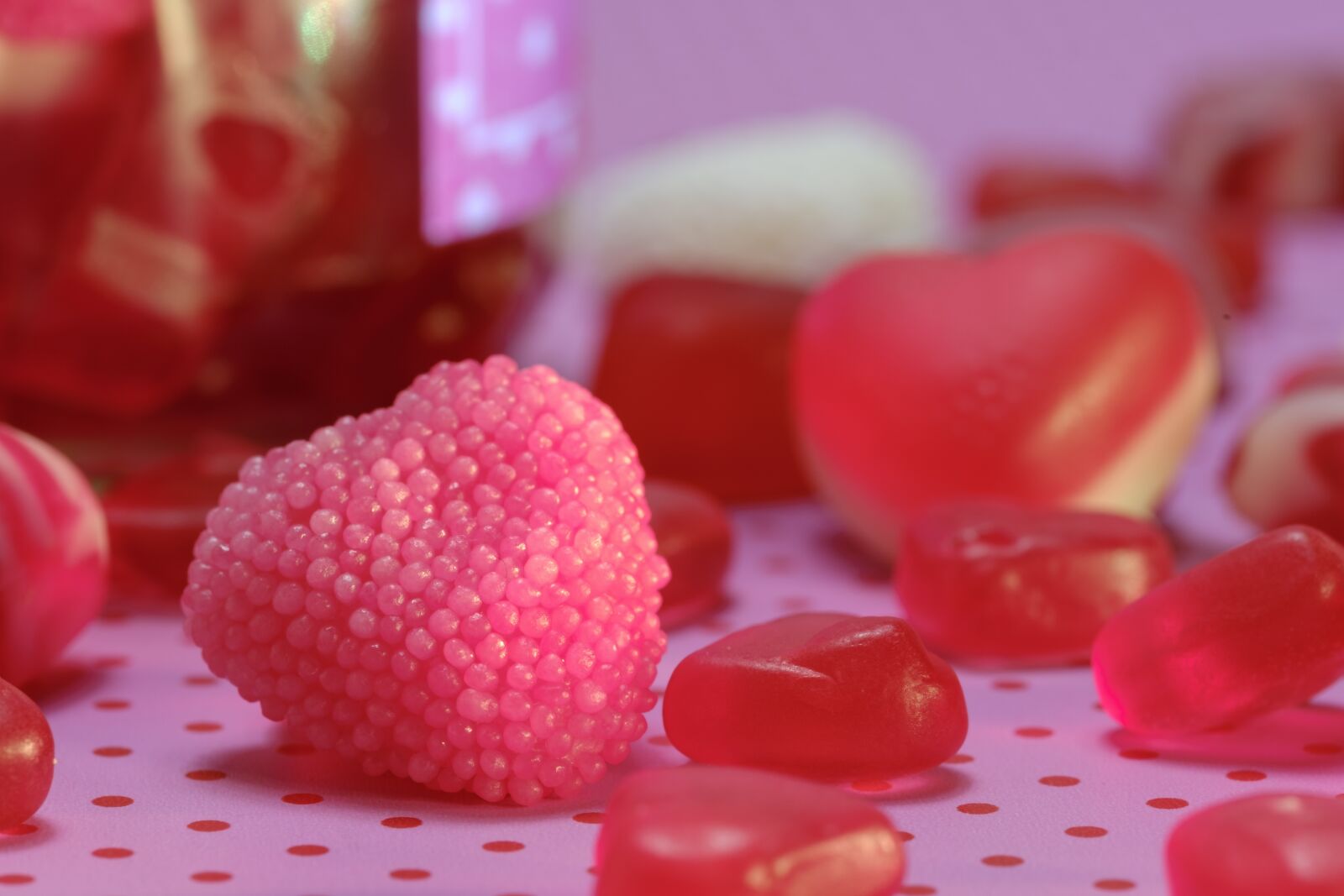 Fujifilm X-T2 + Fujifilm XF 80mm F2.8 R LM OIS WR Macro sample photo. Heart, love, romance photography