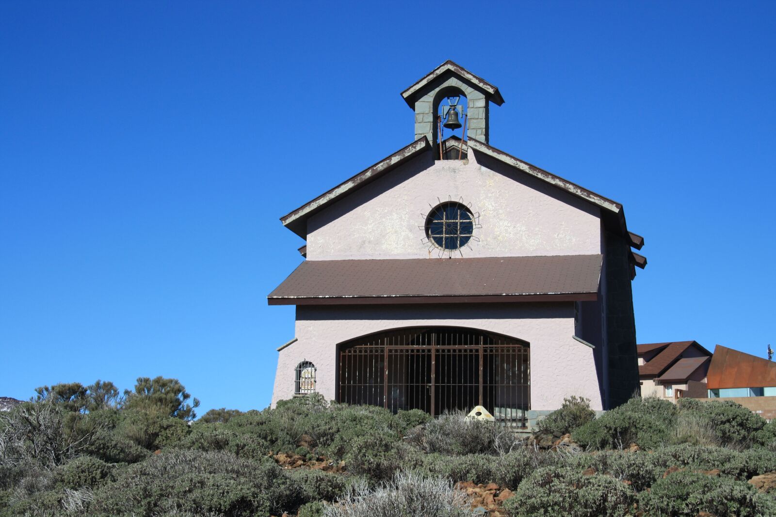 Canon EOS 450D (EOS Rebel XSi / EOS Kiss X2) sample photo. Chapel, tenerife, teide national photography
