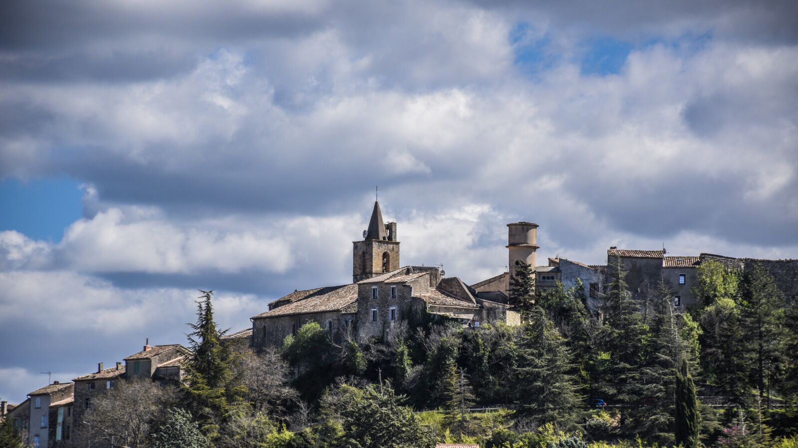 Nikon D5600 sample photo. Pierrevert, france, provence photography