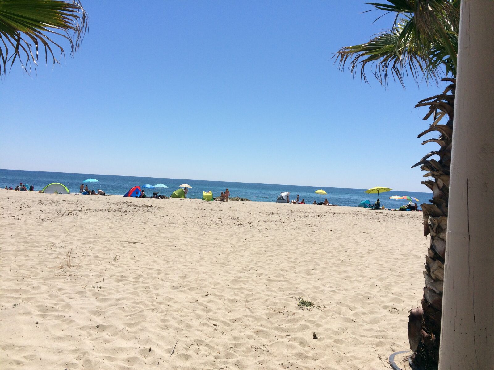 Apple iPhone 5s sample photo. Sea, sand, sky photography
