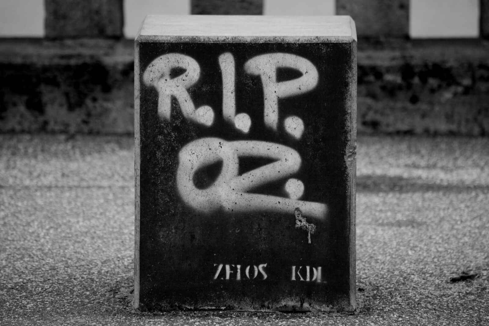 Nikon D7100 sample photo. Grafitti, commemorate, sprayer photography