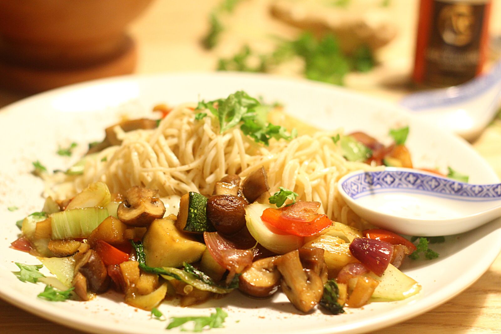 Canon EOS 60D sample photo. Noodles, asia, vegetables photography