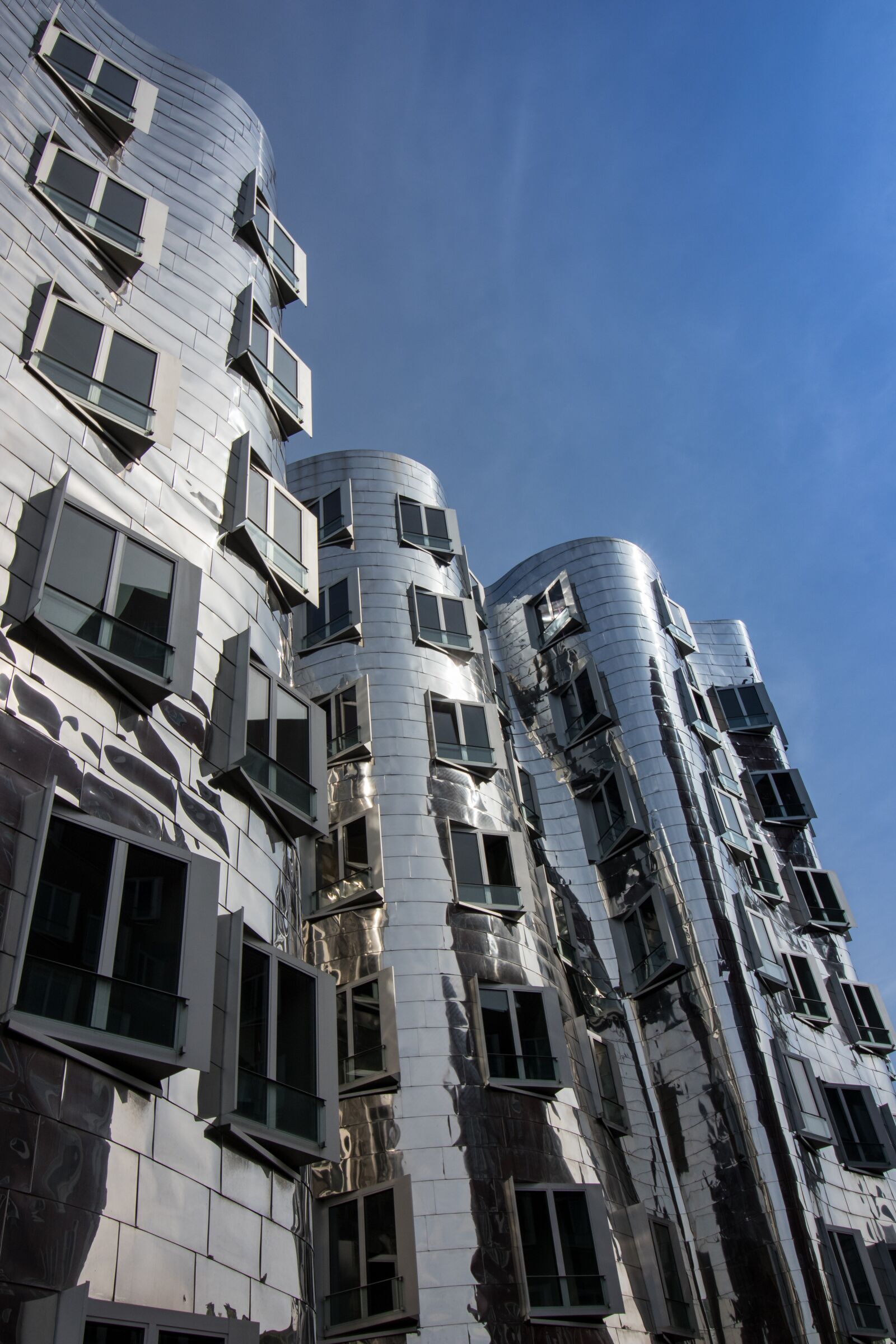Canon EOS 80D sample photo. Düsseldorf, port, architecture photography