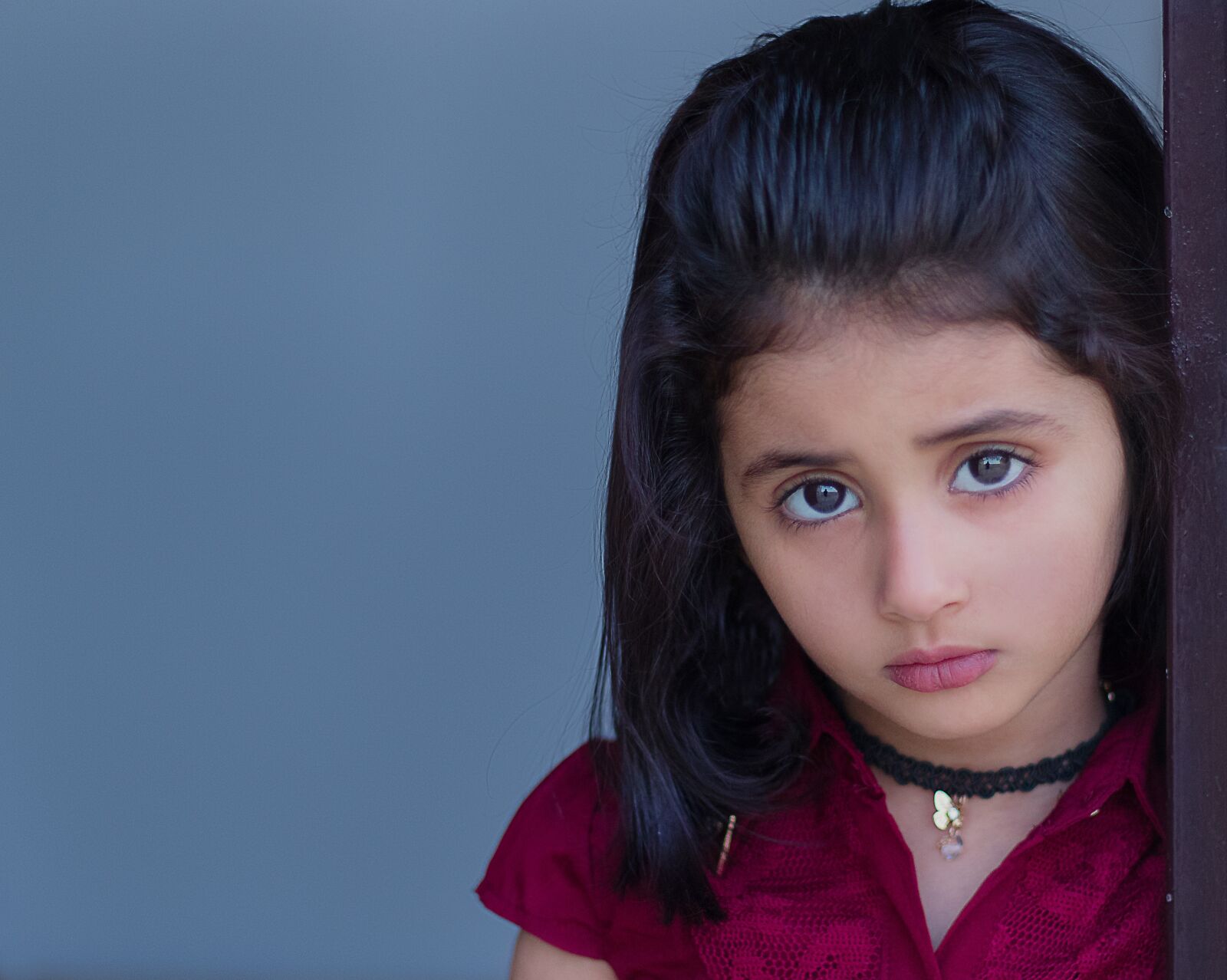 Canon EOS 7D Mark II sample photo. Portrait, kids, sad photography