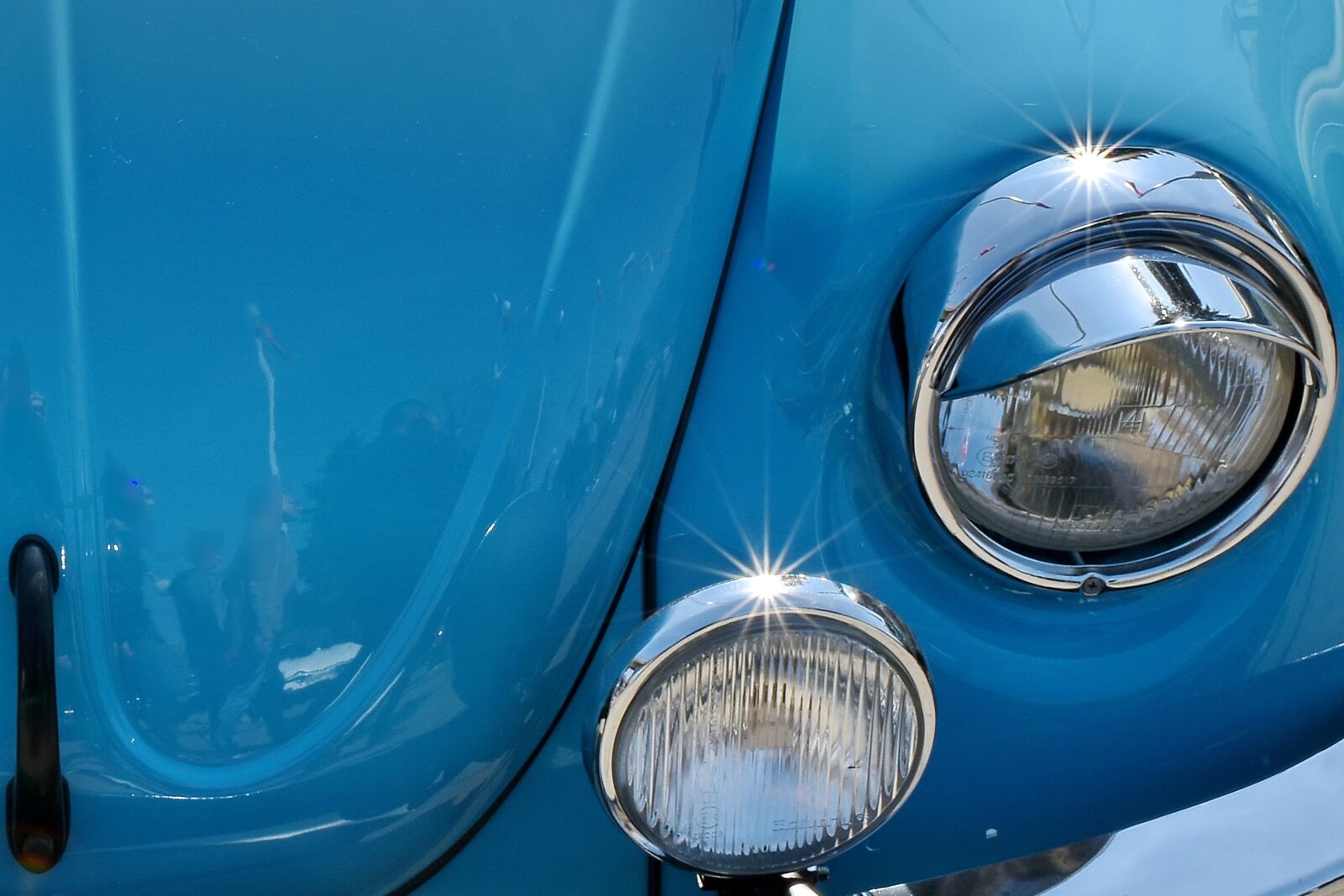 Nikon D5500 sample photo. Shining, sunrays, headlight, car photography
