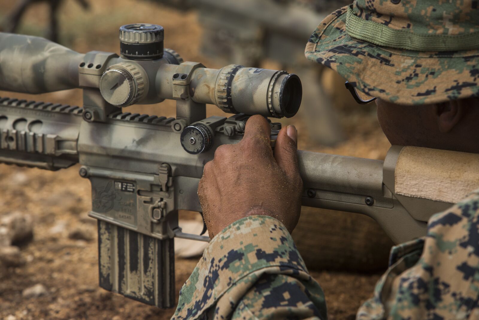 Canon EF 70-200mm F2.8L IS USM sample photo. Marines, sniper, rifle photography