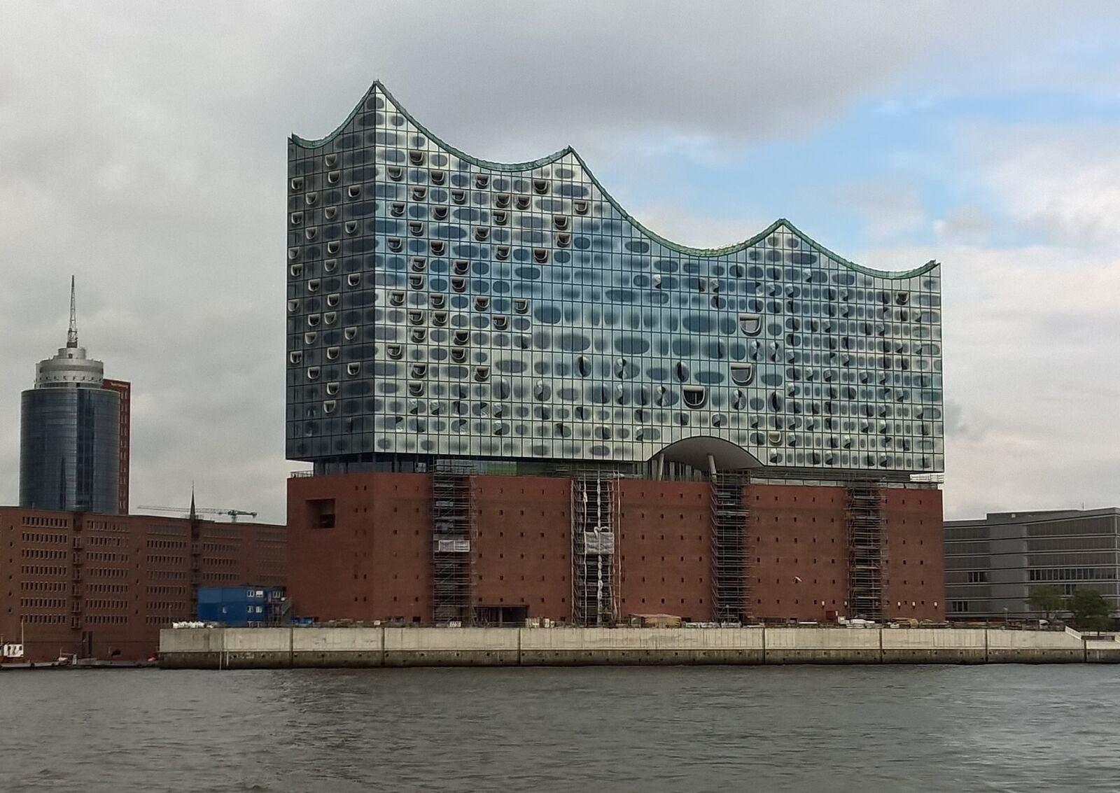 Nokia Lumia 1520 sample photo. Elbe philharmonic hall, building photography