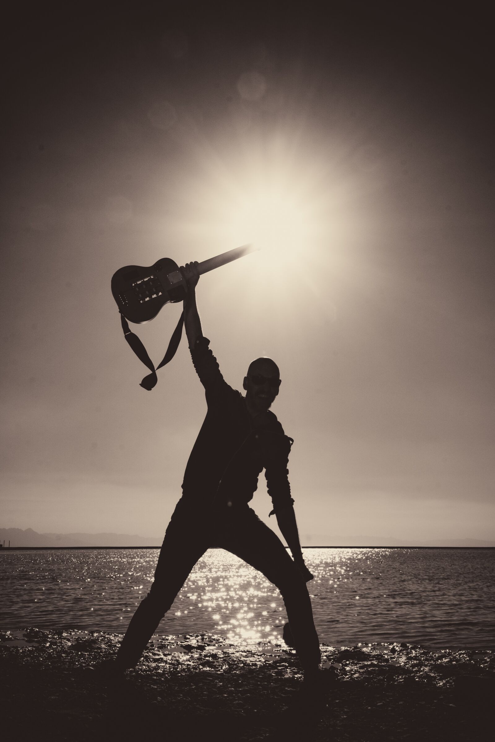 Canon EOS 60D sample photo. Guitar, backlighting, silhouette photography