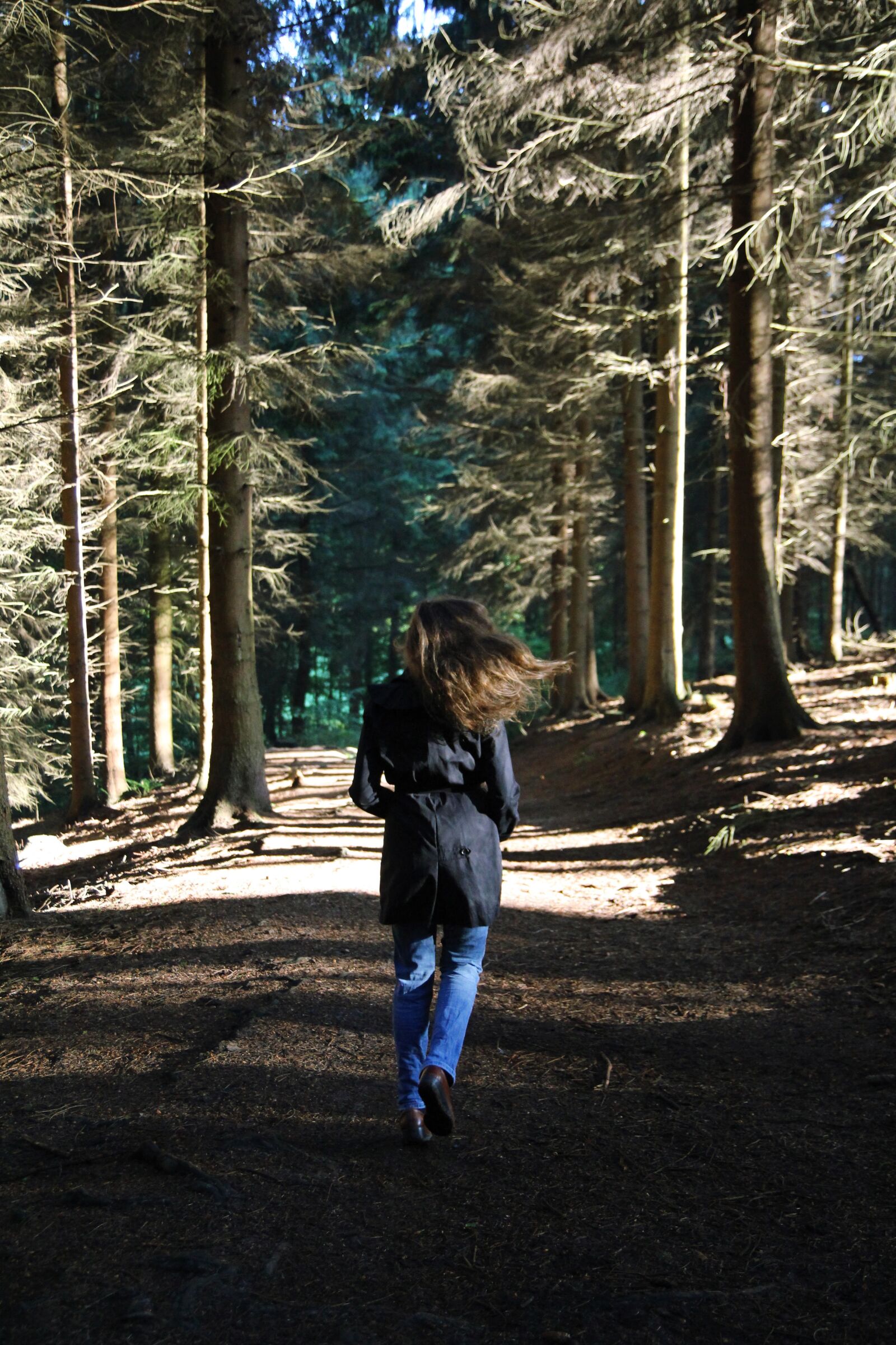 Canon EOS 700D (EOS Rebel T5i / EOS Kiss X7i) sample photo. Forest, woman, femme photography