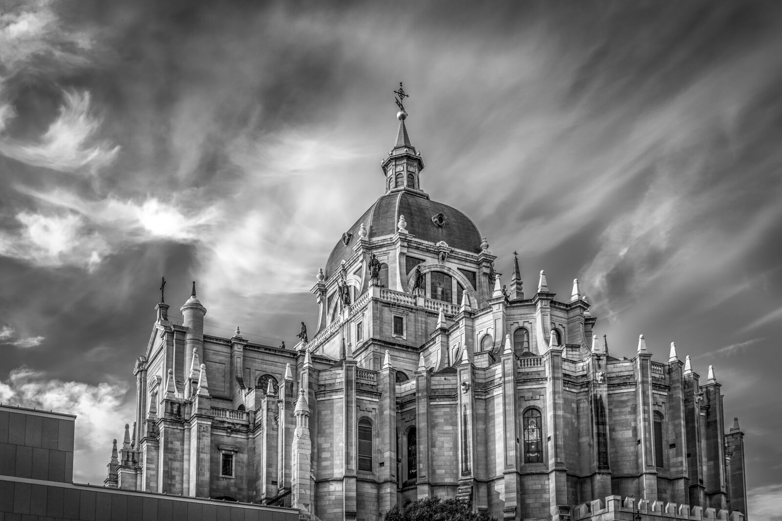 Canon EF 24-70mm F4L IS USM sample photo. Cathedral, almudena, madrid photography