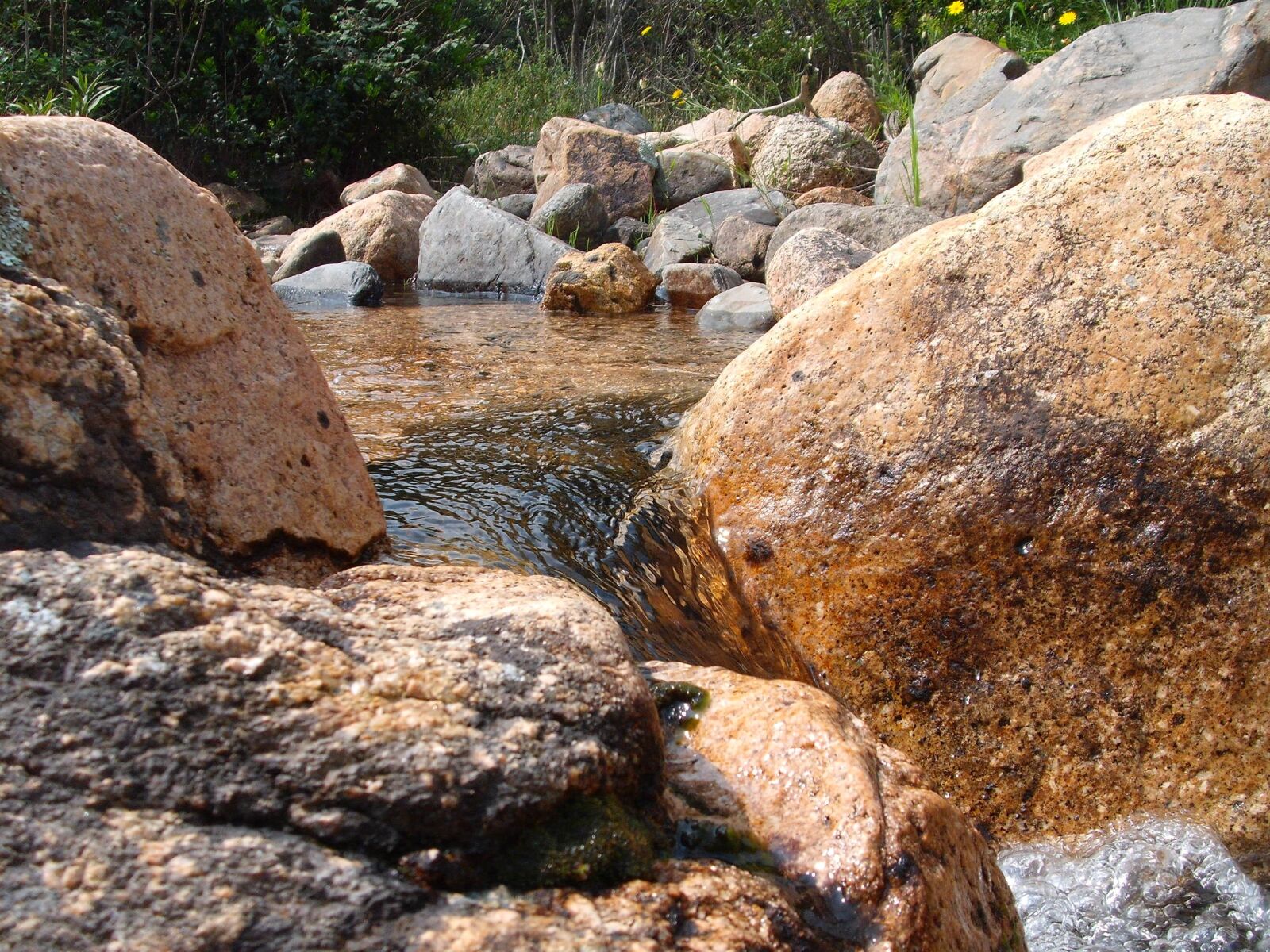 Fujifilm A850 sample photo. Nature, rock, waters photography