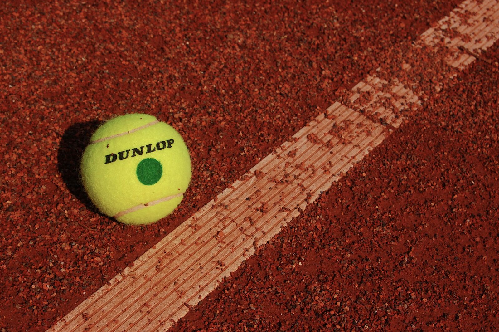 Nikon D40 sample photo. Tennis, tennis court, ball photography