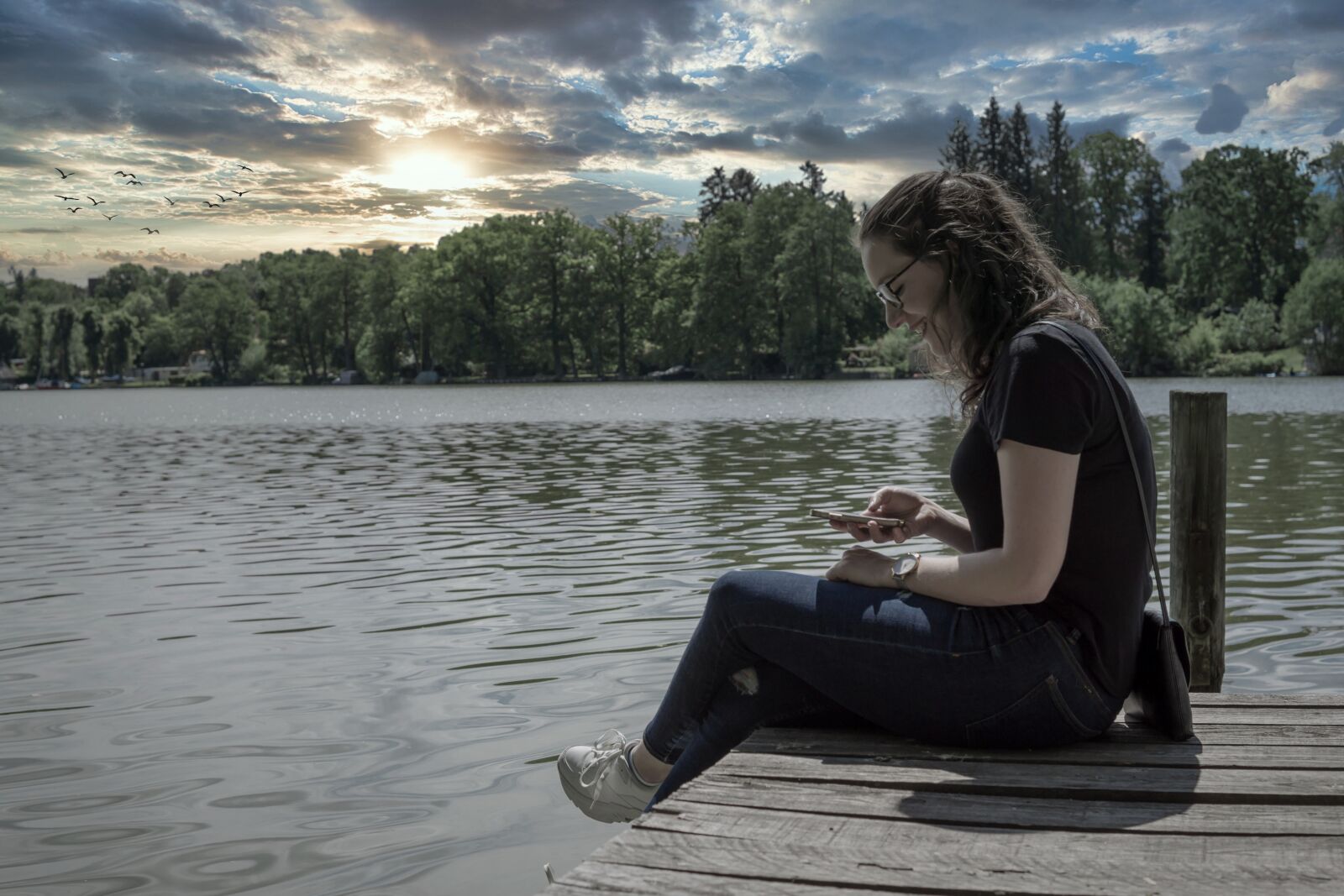 30mm F1.4 DC DN | Contemporary 016 sample photo. Girl, lake, web photography