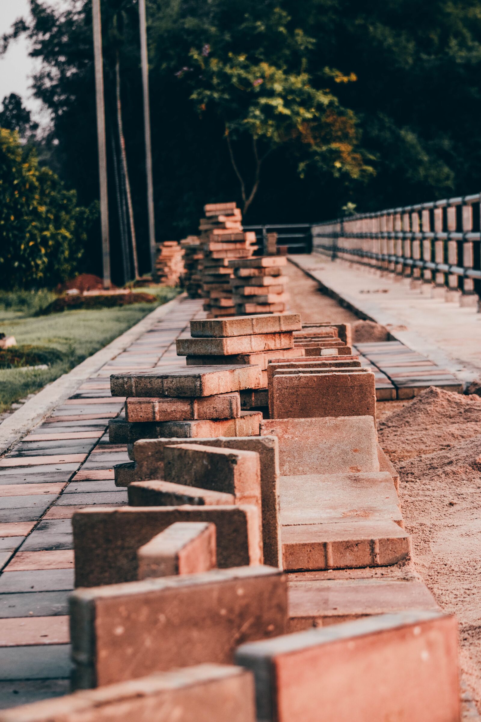 Nikon D5500 sample photo. The bricks, measure, garden photography