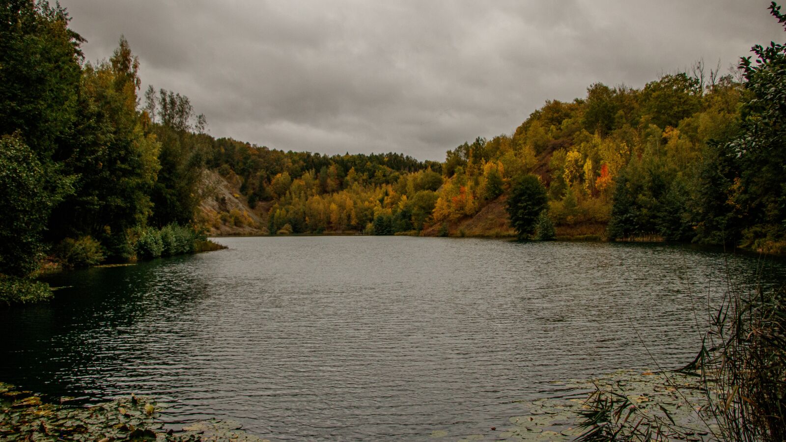 Canon EOS 80D sample photo. Lake, autumn, landscape photography
