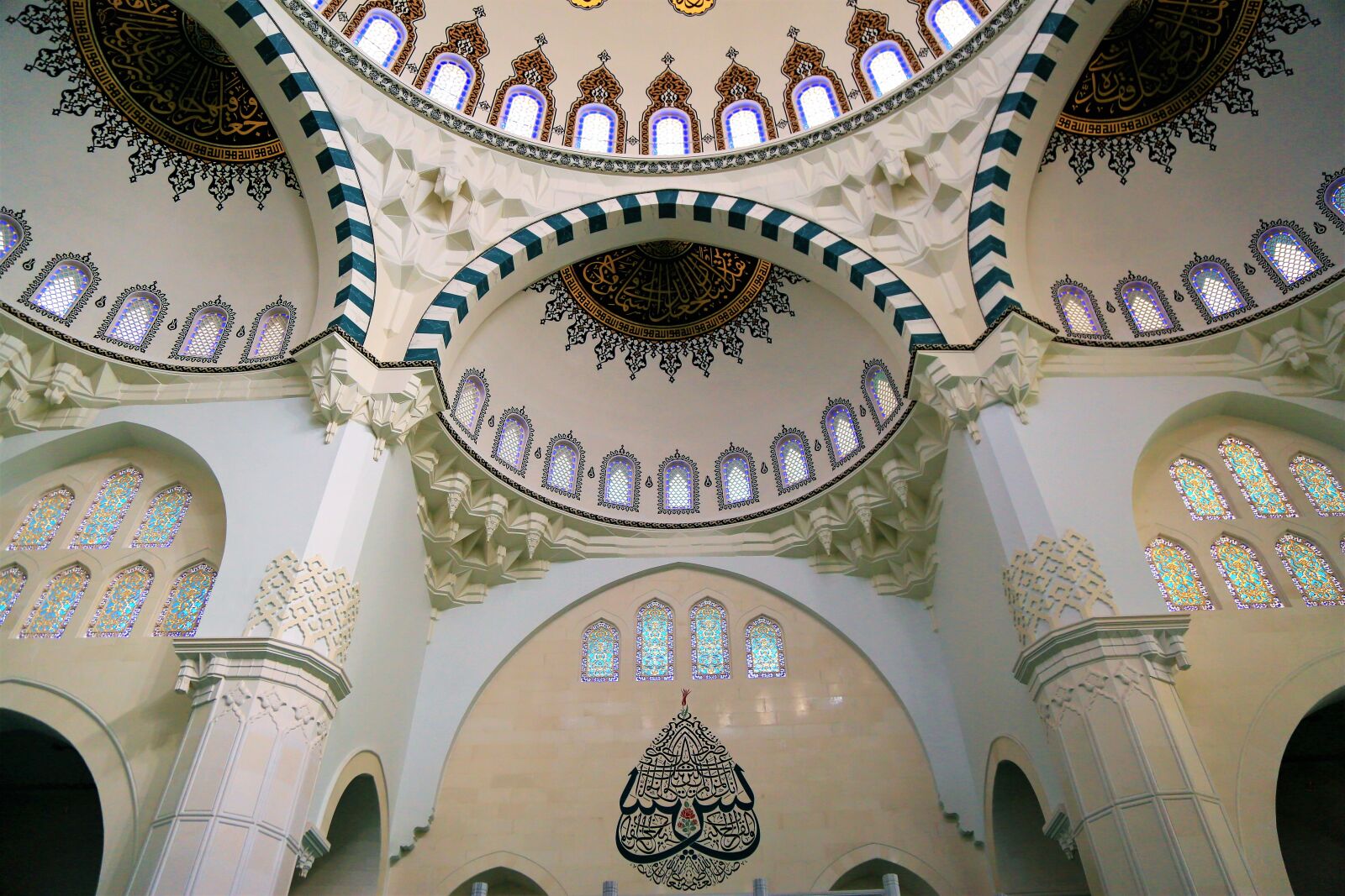 Canon EF 24-105mm F4L IS USM sample photo. Architecture, art, dome photography
