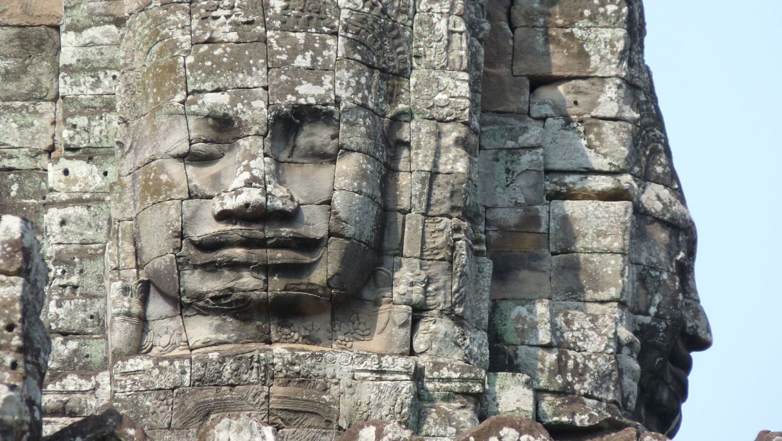 Panasonic Lumix DMC-FZ28 sample photo. Cambodia, angkor, temple photography