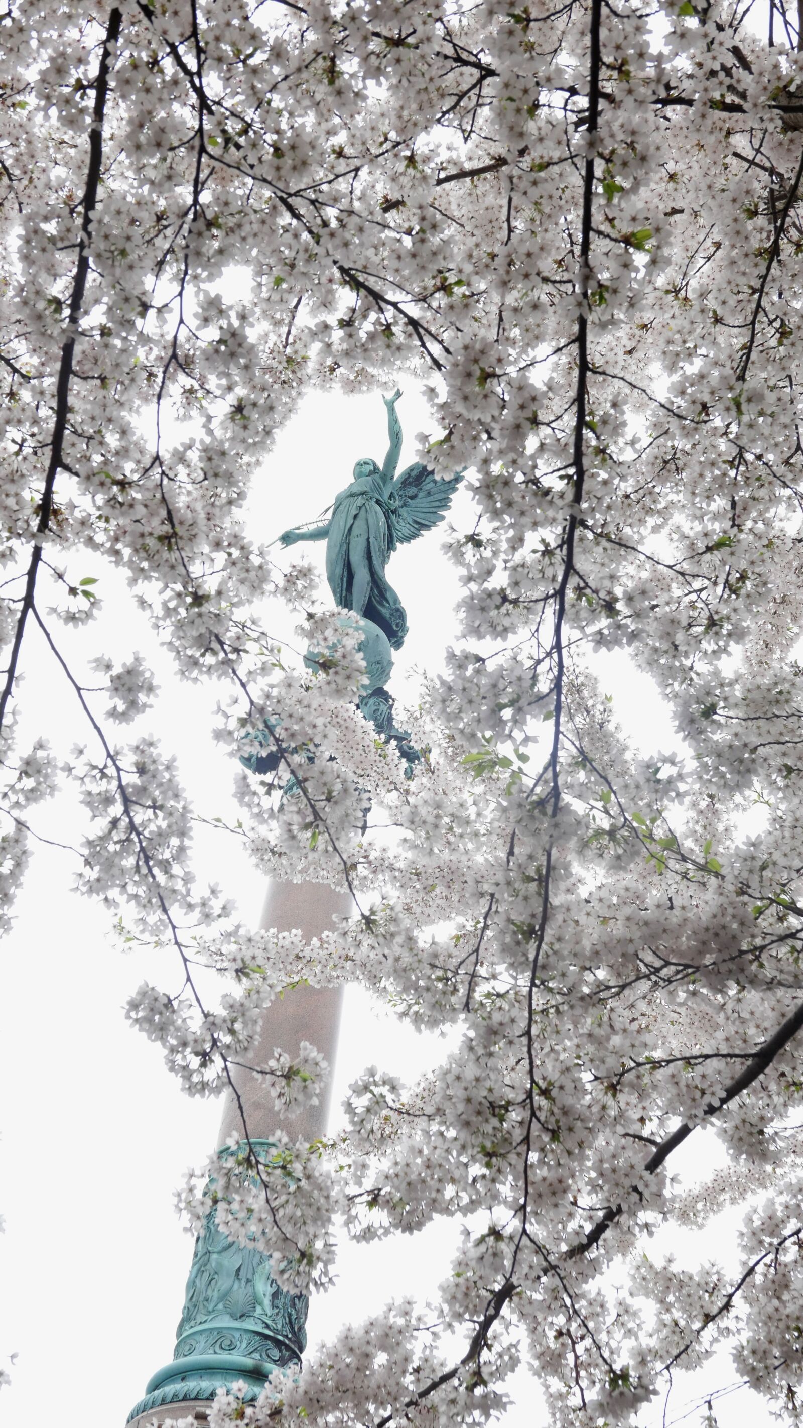 Panasonic Lumix DMC-LX100 sample photo. Statue, sky, sculpture photography