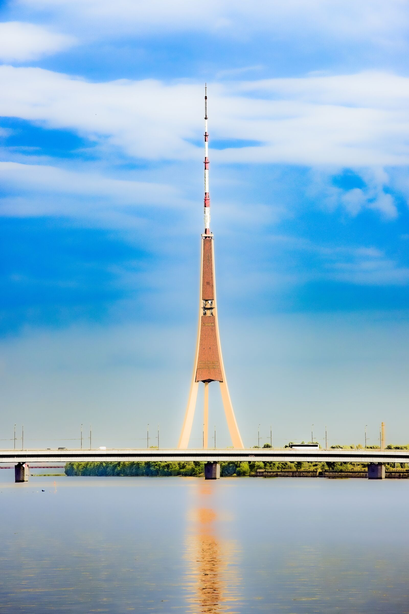 Nikon D5300 sample photo. Tv tower, radio tower photography