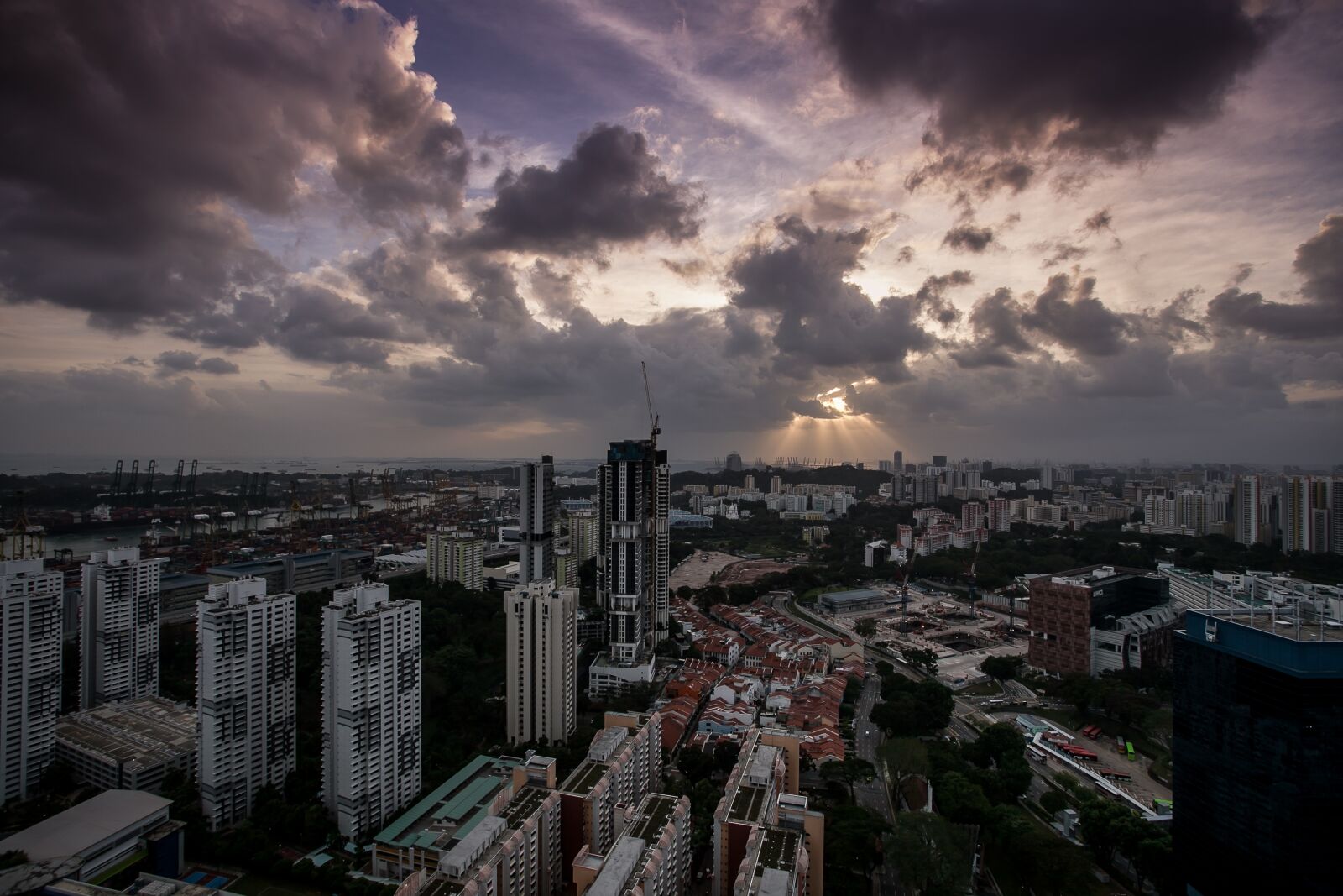 Canon EOS 5D Mark II + Canon EF 17-40mm F4L USM sample photo. Ray, cloud, sunset photography