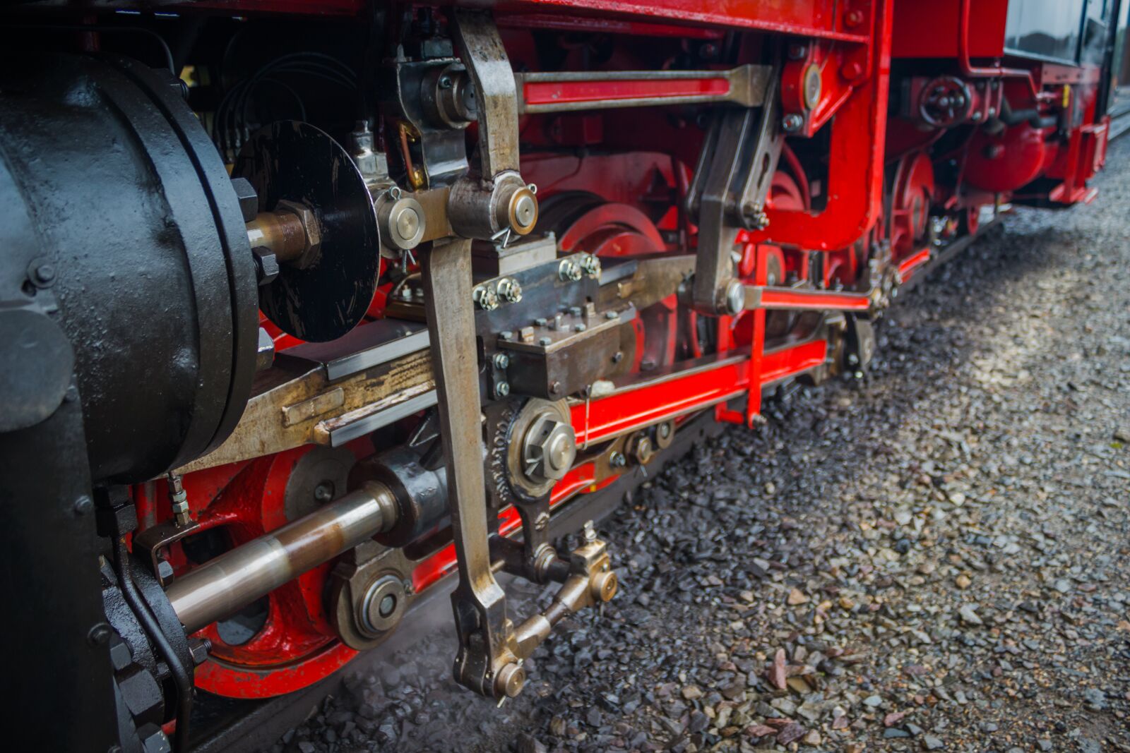 Canon EOS 100D (EOS Rebel SL1 / EOS Kiss X7) sample photo. Wheels, locomotive, steam locomotive photography