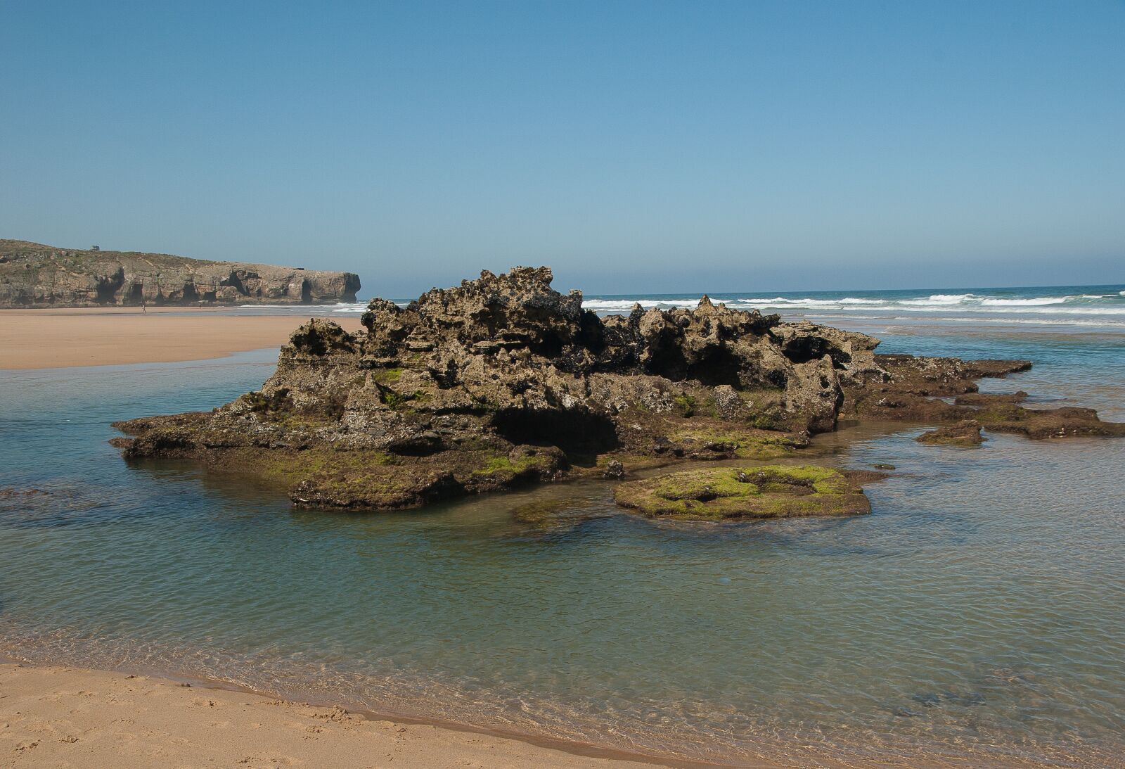 Pentax K10D sample photo. Portugal, ocean, rocks photography