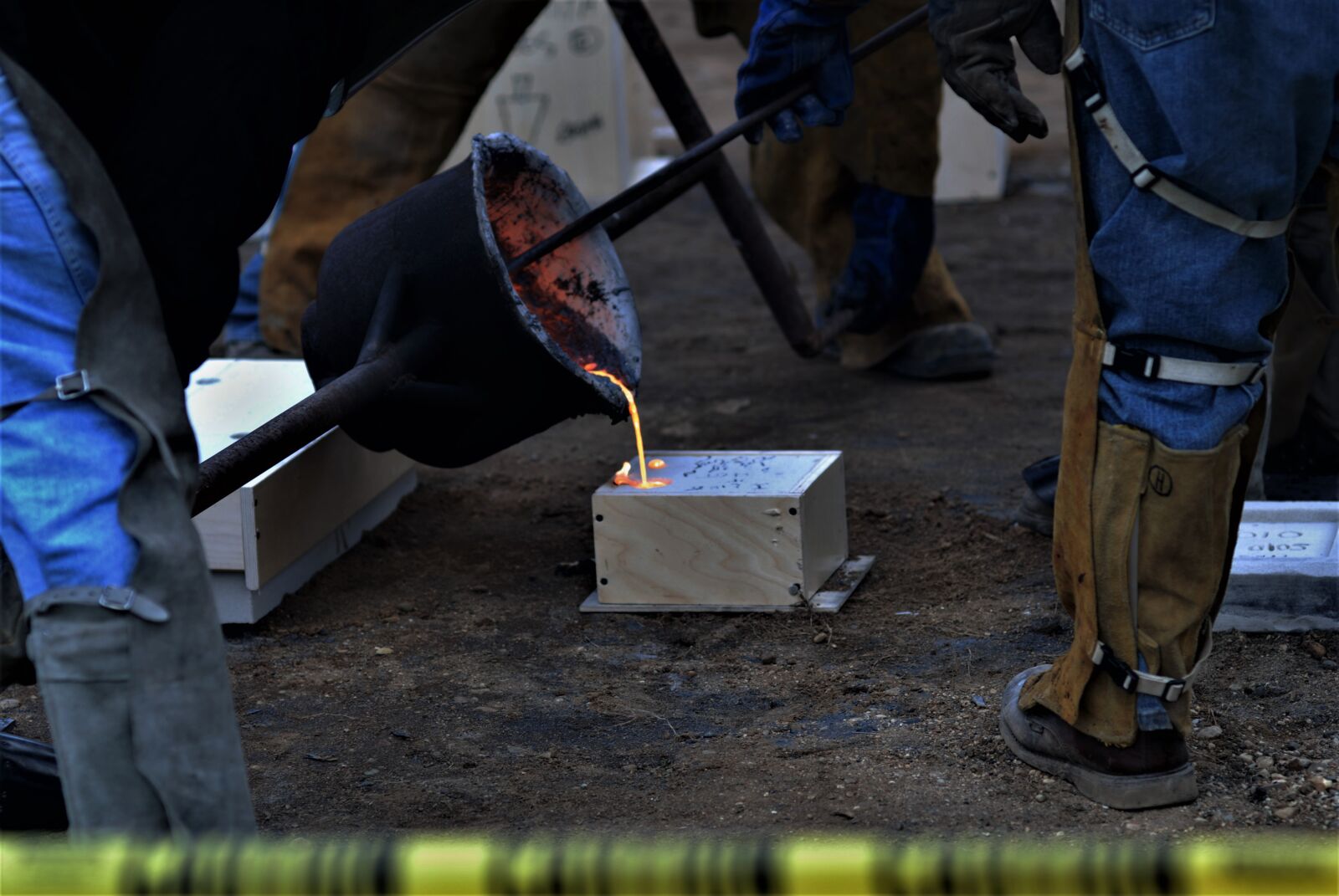 Nikon D80 sample photo. Iron pour, iron, pour photography